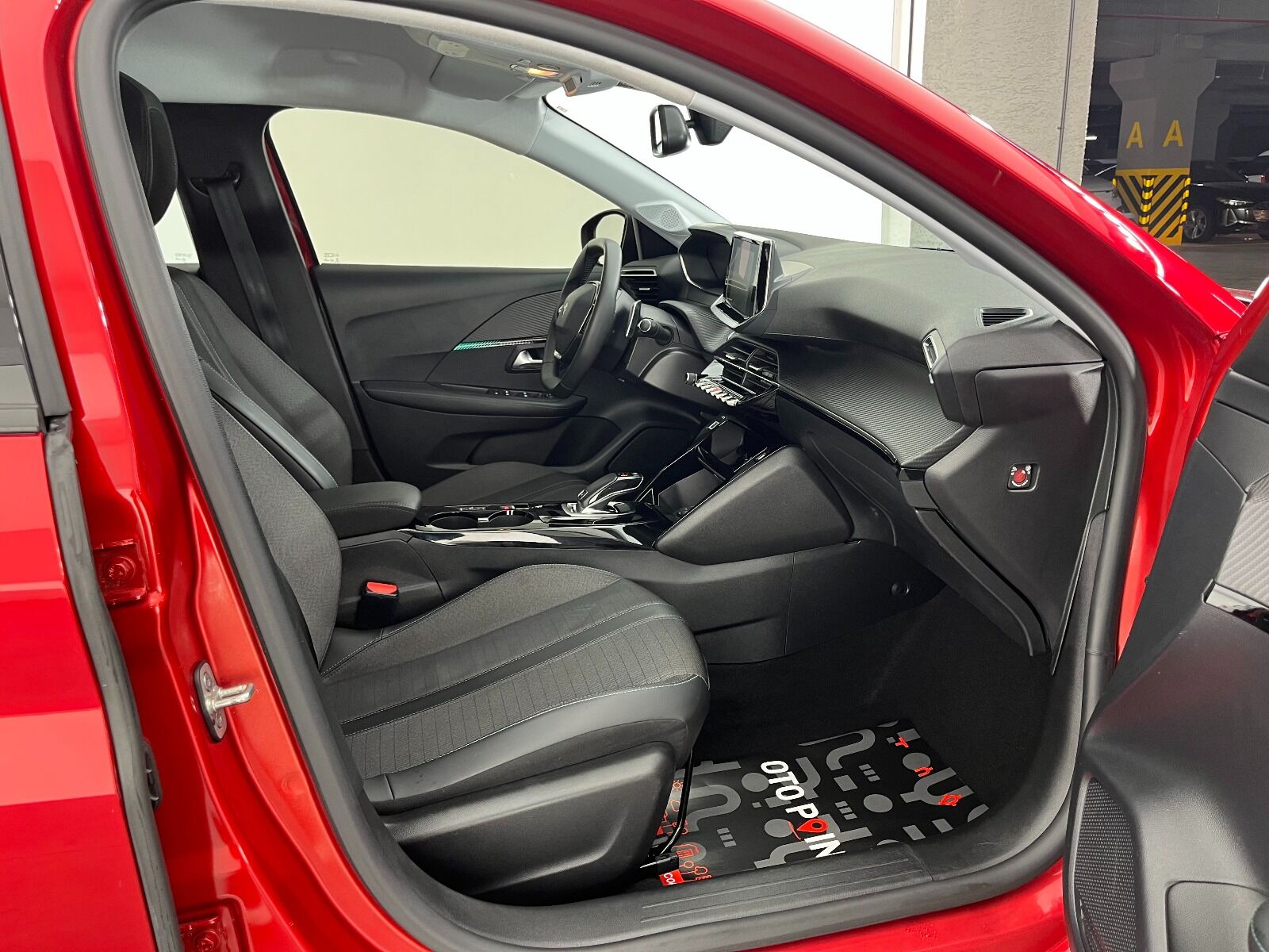 Peugeot 208 1.2 Puretech Allure Selection EAT8 - 2021 - Detay