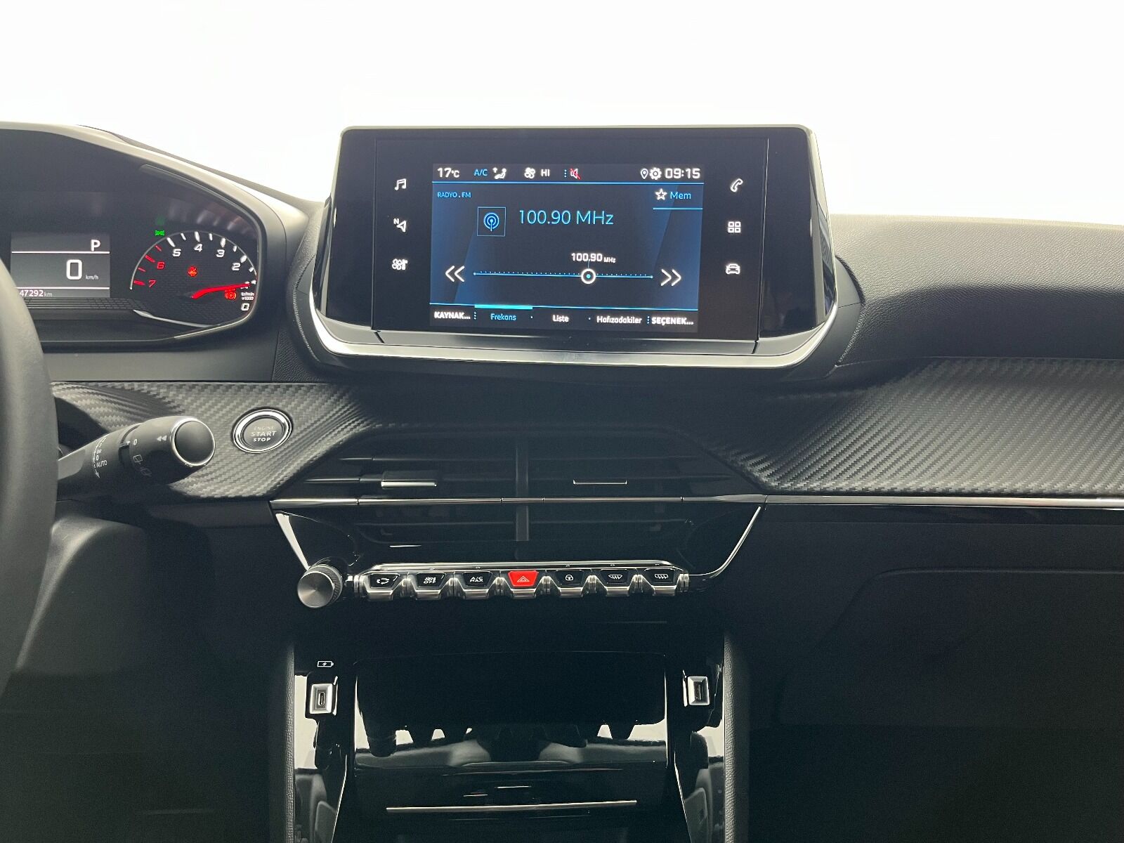 Peugeot 208 1.2 Puretech Allure Selection EAT8 - 2021 - Detay