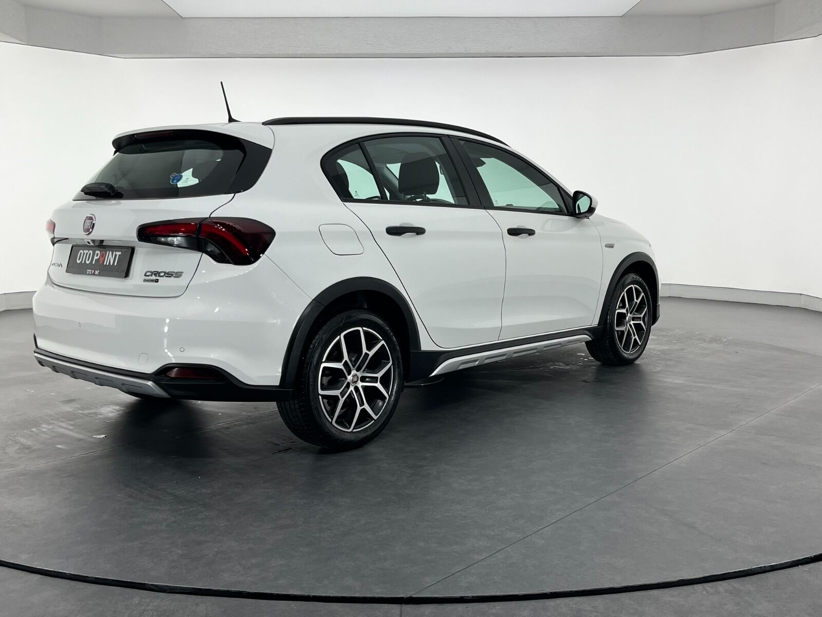 Fiat Egea Cross 1.6 MultiJet Urban GSR Traction+ DCT - 2024 - Detay