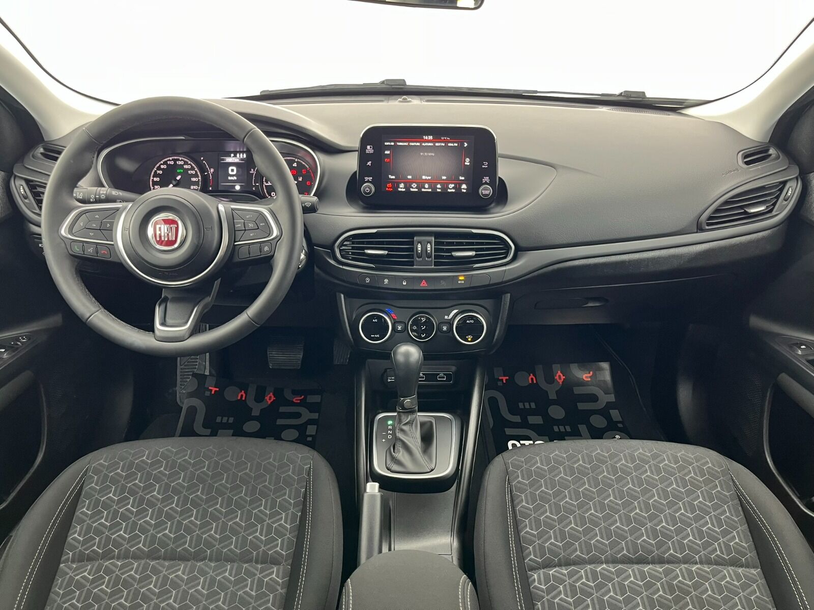 Fiat Egea Cross 1.6 MultiJet Urban GSR Traction+ DCT - 2024 - Detay