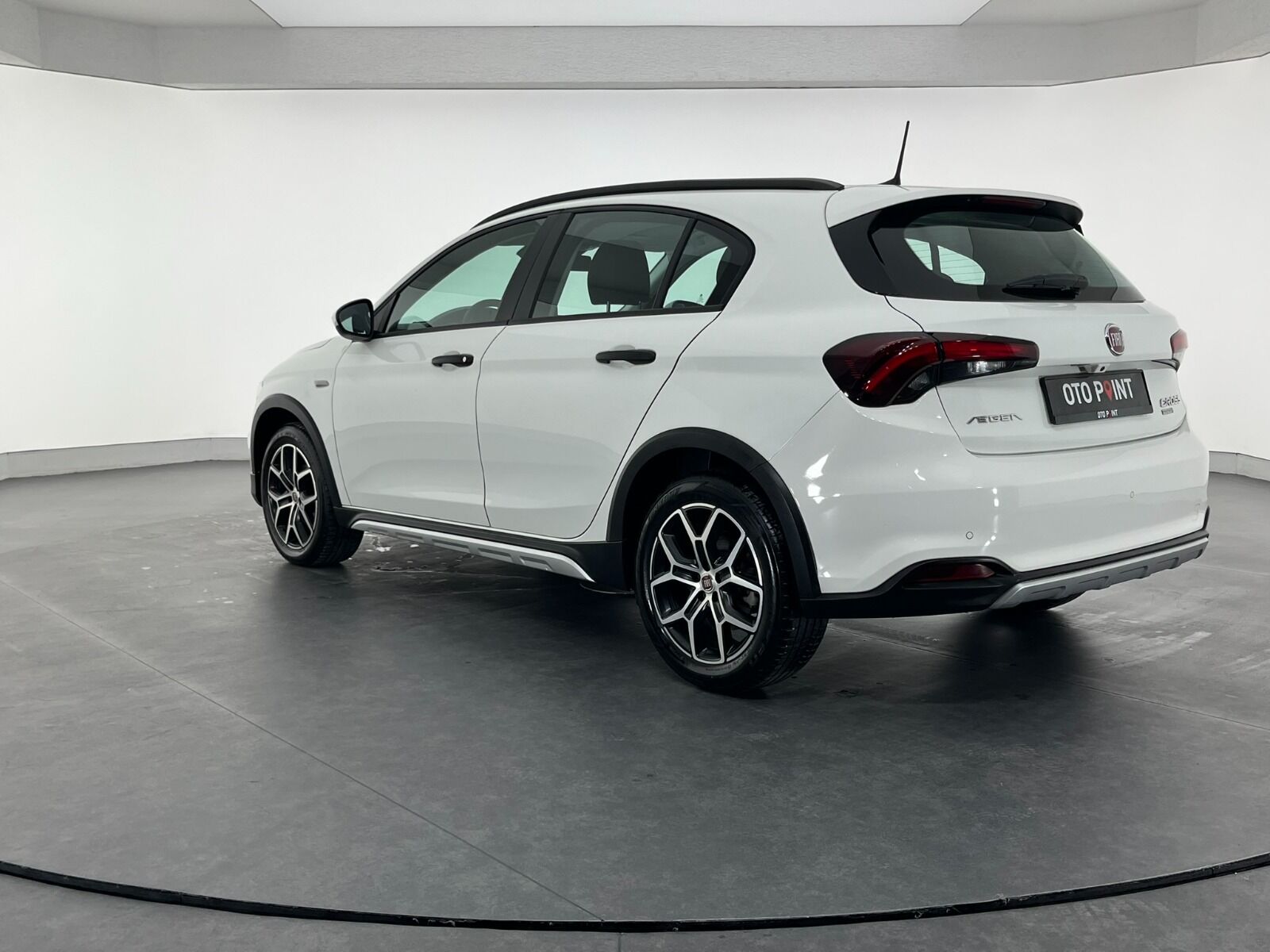 Fiat Egea Cross 1.6 MultiJet Urban GSR Traction+ DCT - 2024 - Detay