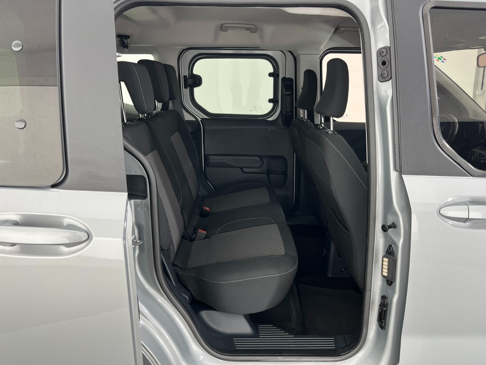 Ford Tourneo Courier Kombi 1.5 EcoBlue Deluxe - 2024 - Detay