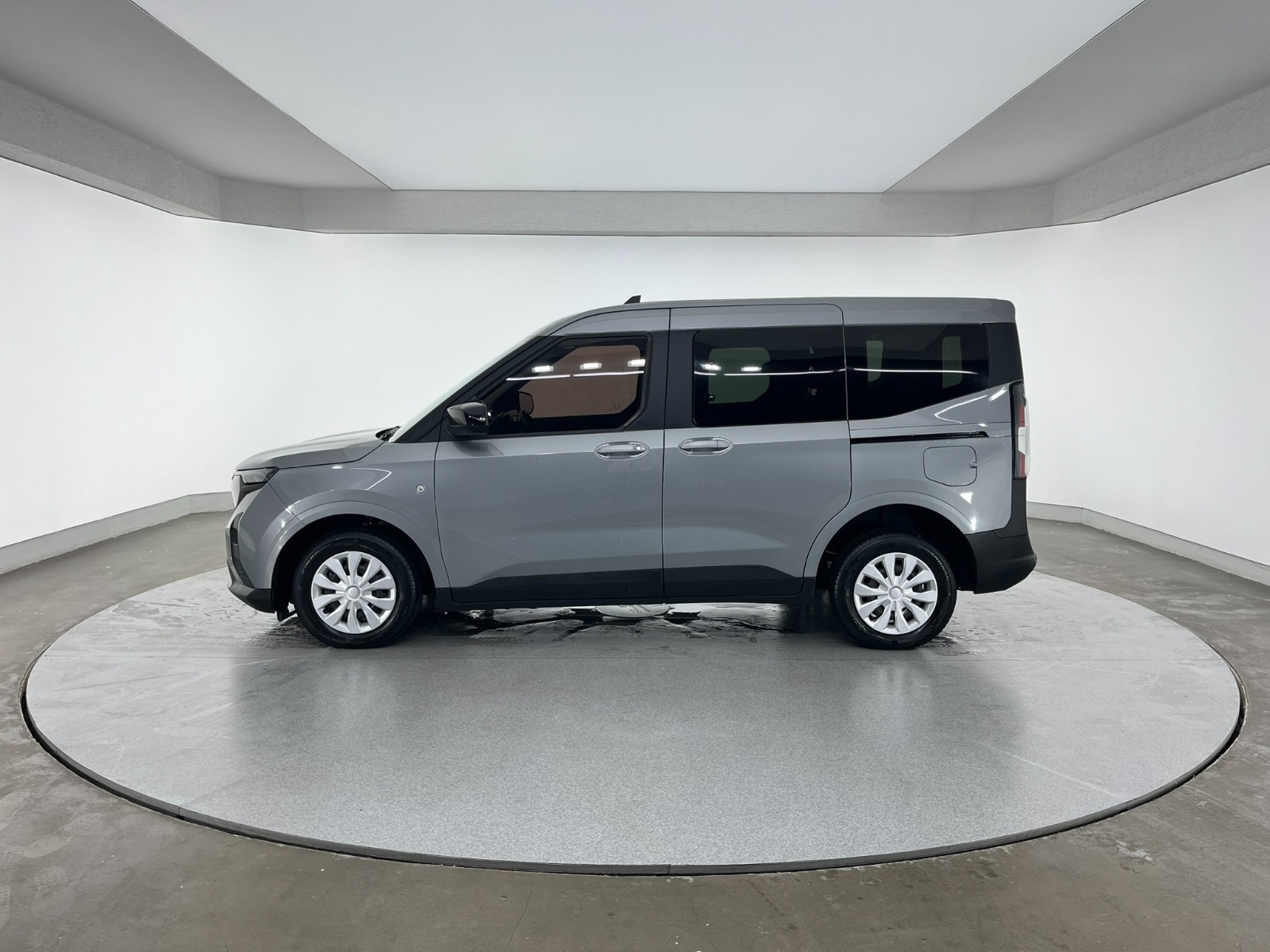 Ford Tourneo Courier Kombi 1.5 EcoBlue Deluxe - 2024 - Detay
