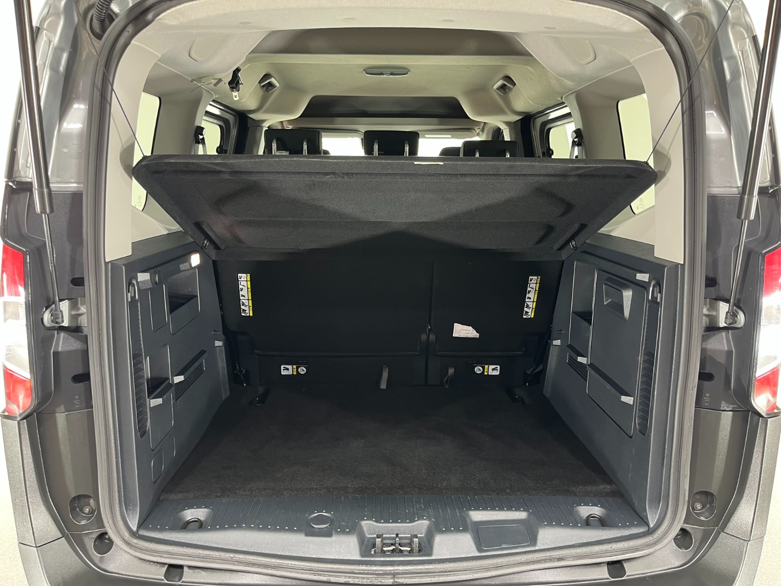 Ford Tourneo Courier Kombi 1.5 EcoBlue Deluxe - 2024 - Detay