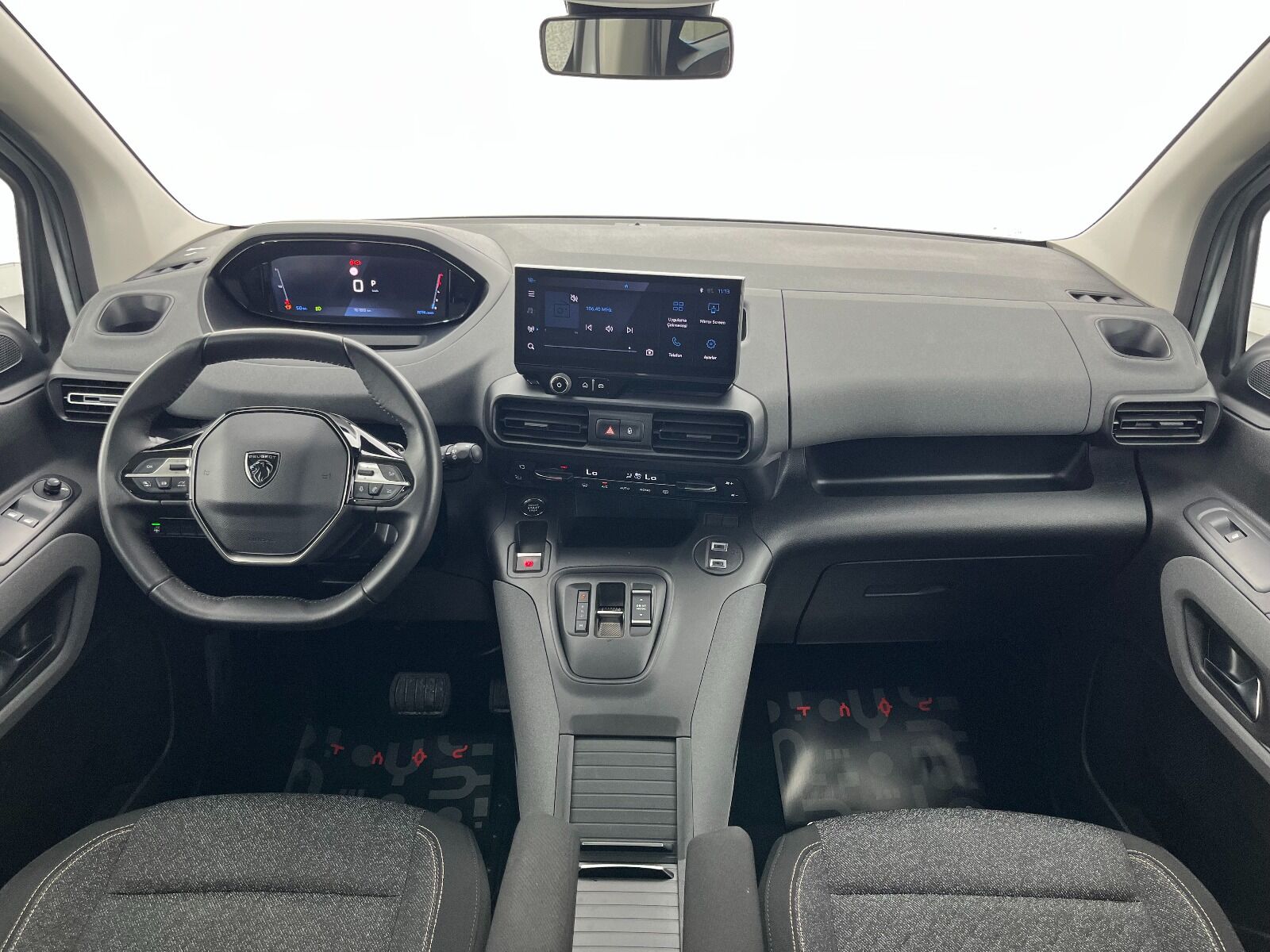Peugeot Rifter 1.5 BlueHDI Allure EAT8 - 2025 - Detay