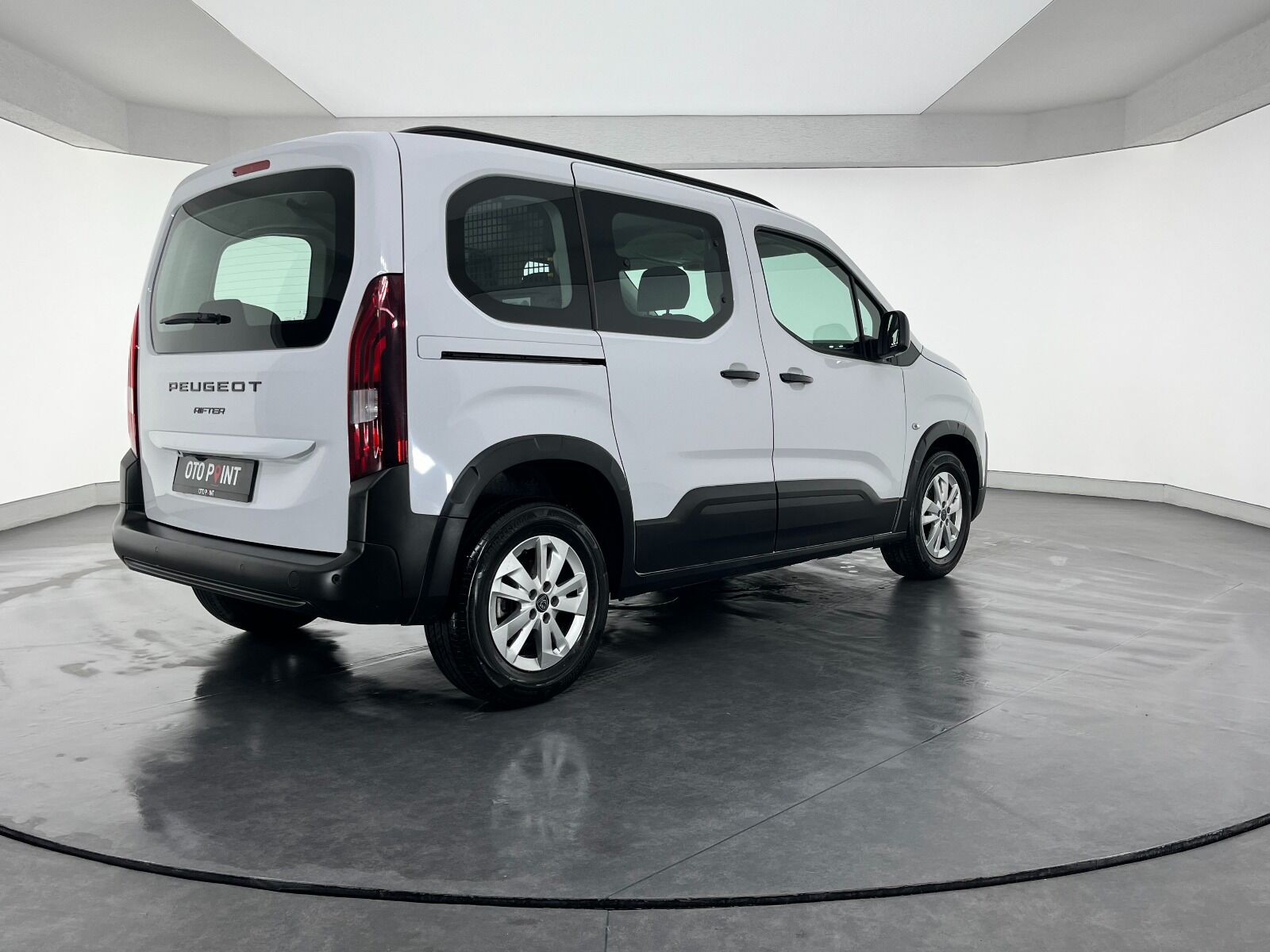 Peugeot Rifter 1.5 BlueHDI Allure EAT8 - 2025 - Detay