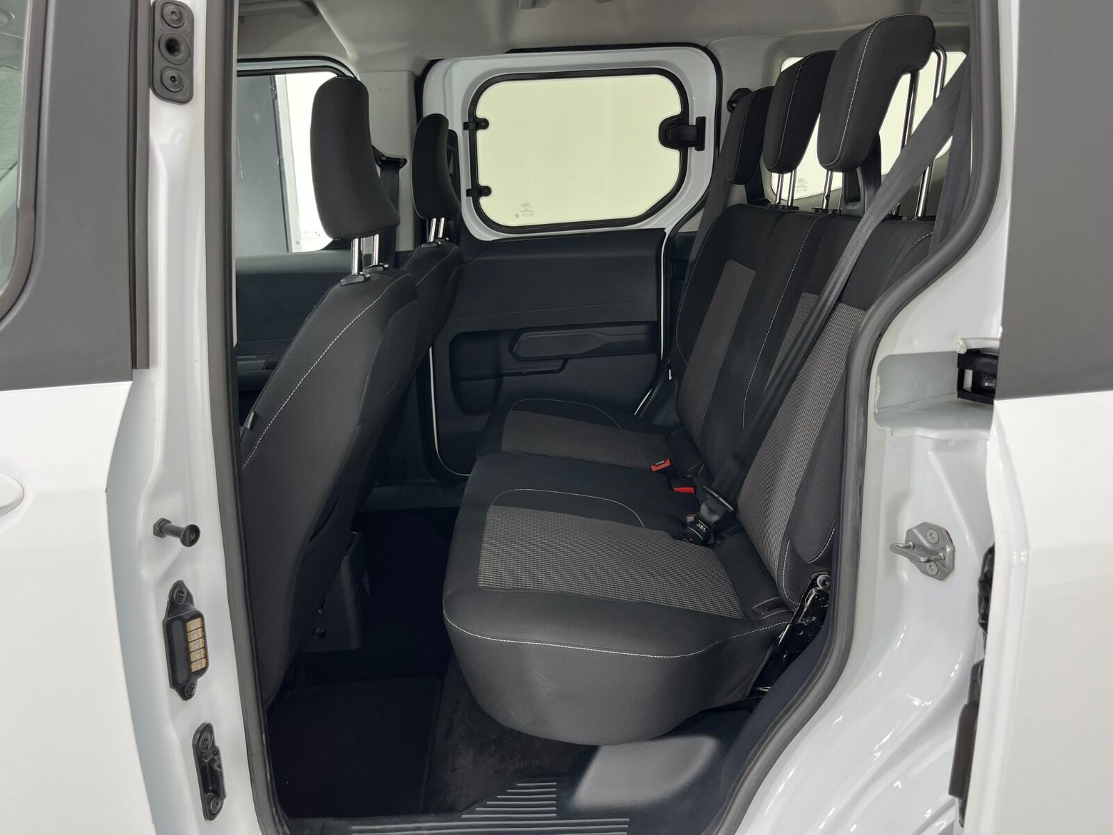 Ford Tourneo Courier Kombi 1.5 EcoBlue Deluxe - 2024 - Detay