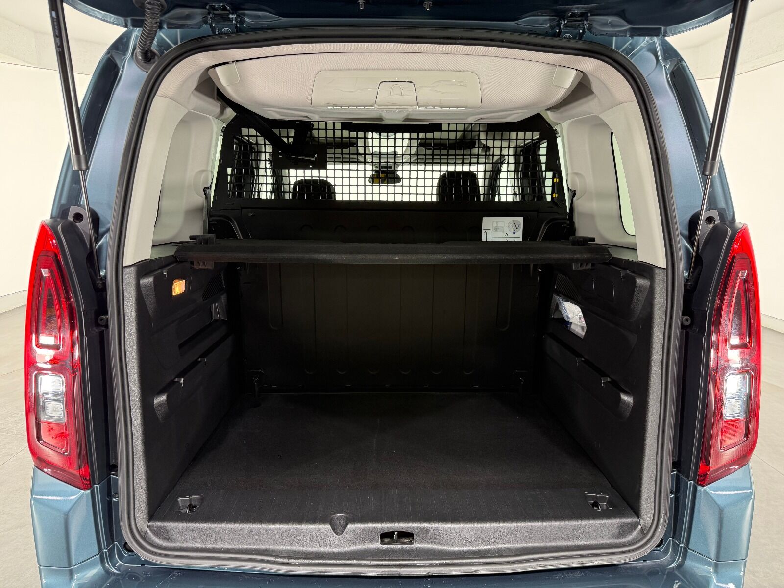 Fiat Doblo Combi 1.5 BlueHDİ Premio Plus - 2026 - Detay