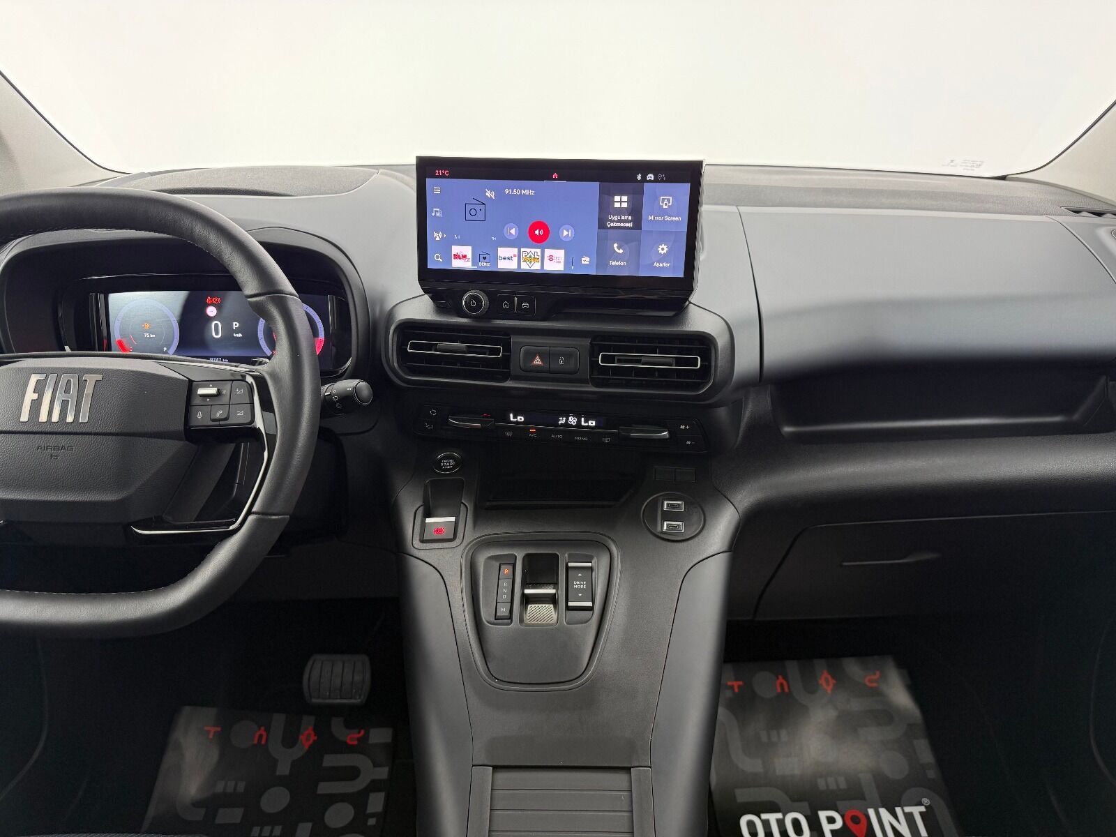 Fiat Doblo Combi 1.5 BlueHDİ Premio Plus - 2026 - Detay