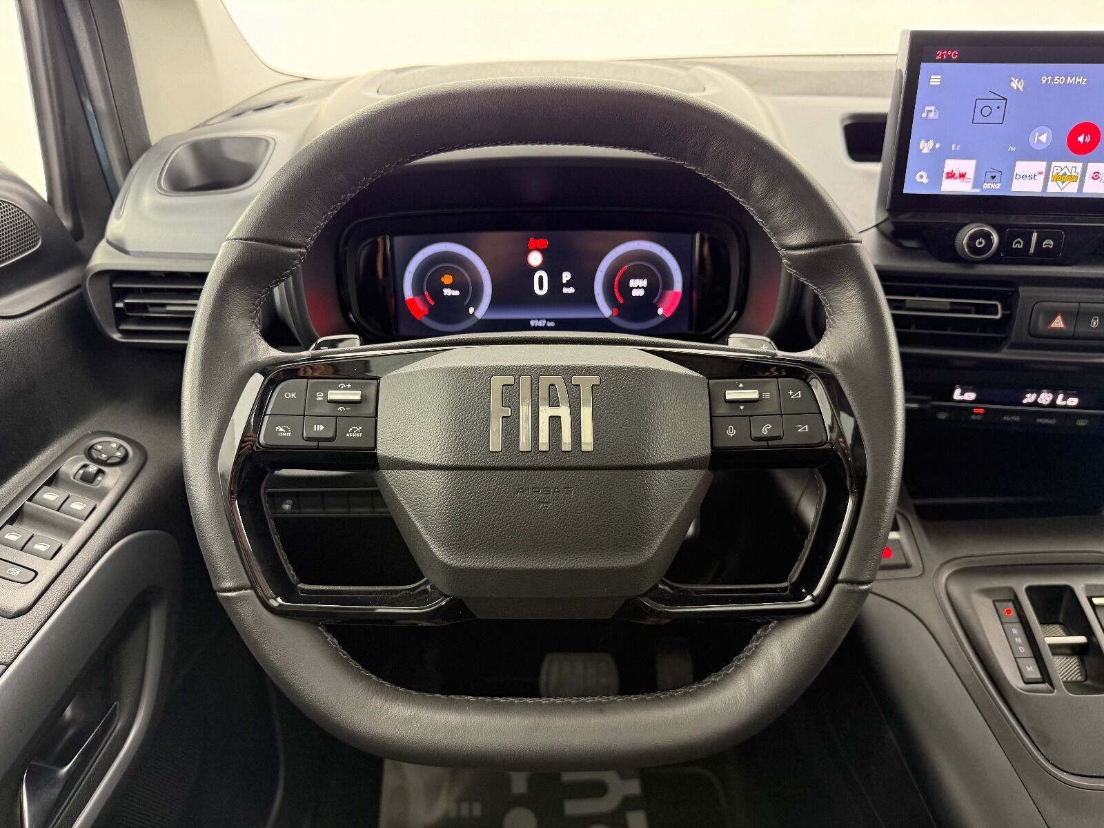 Fiat Doblo Combi 1.5 BlueHDİ Premio Plus - 2026 - Detay