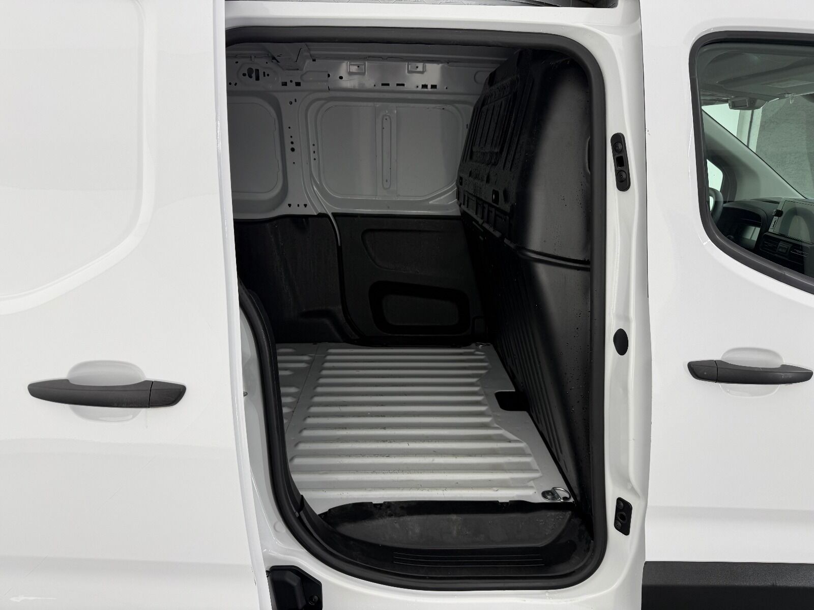 Fiat Doblo Cargo 1.5 BlueHDİ Maxi - 2025 - Detay