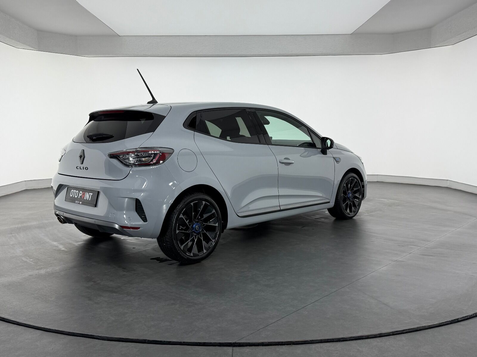 Renault Clio 1.0 TCE Techno Esprit Alpine X-Tronic - 2025 - Detay