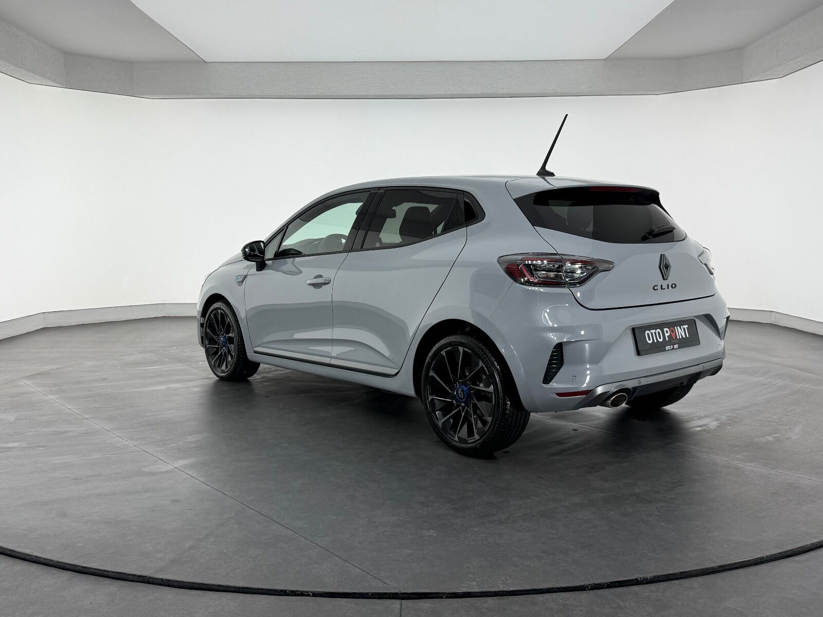 Renault Clio 1.0 TCE Techno Esprit Alpine X-Tronic - 2025 - Detay