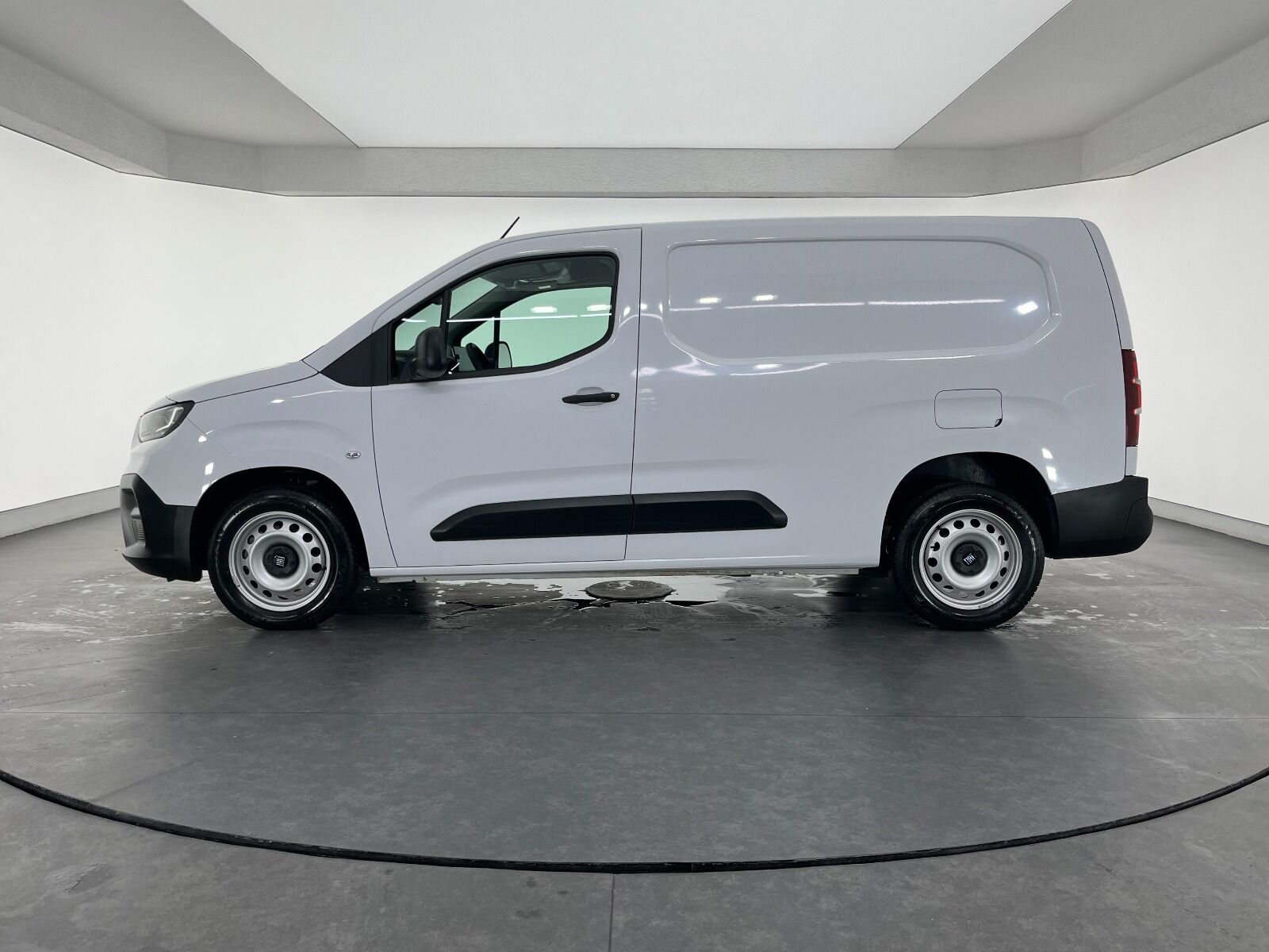 Fiat Doblo Cargo 1.5 BlueHDİ Maxi - 2025 - Detay