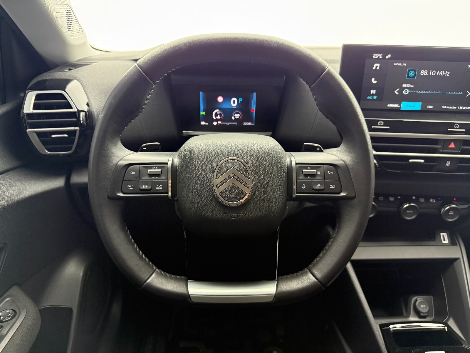 Citroen C4 X 1.2 Puretech You EAT8 - 2025 - Detay