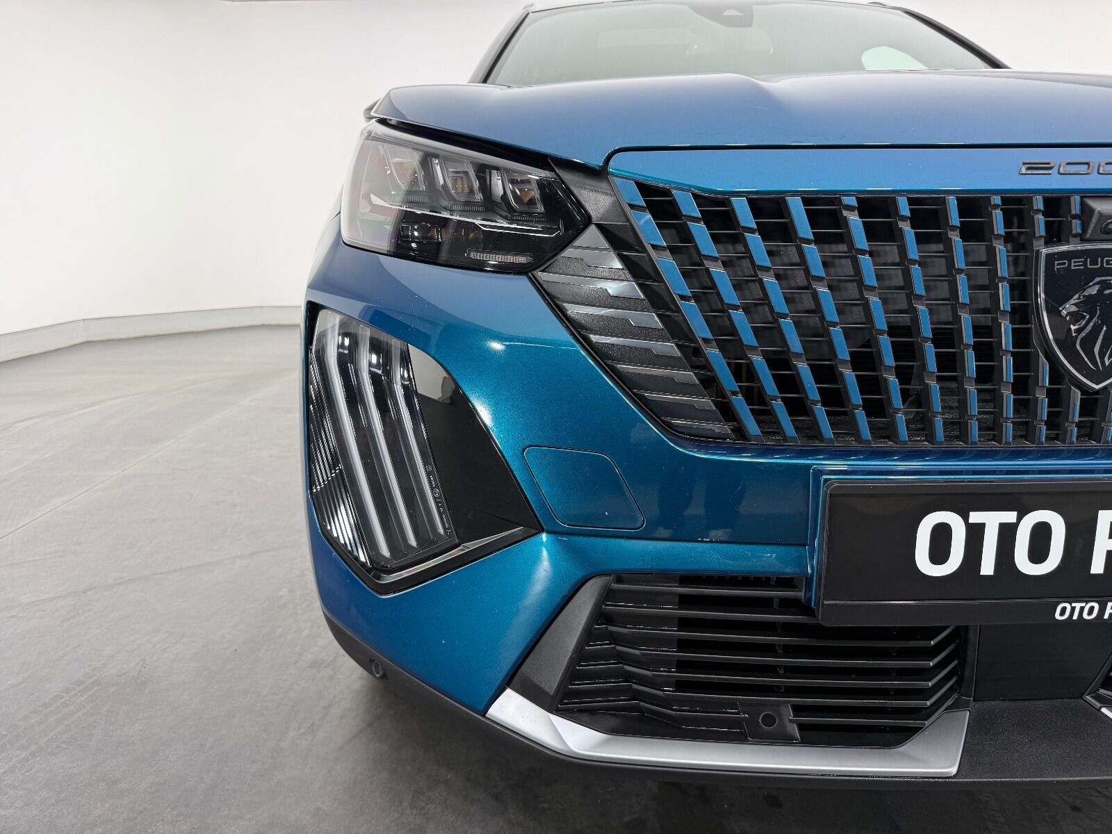 Peugeot 2008 1.2 PureTech GT EAT8 - 2025 - Detay