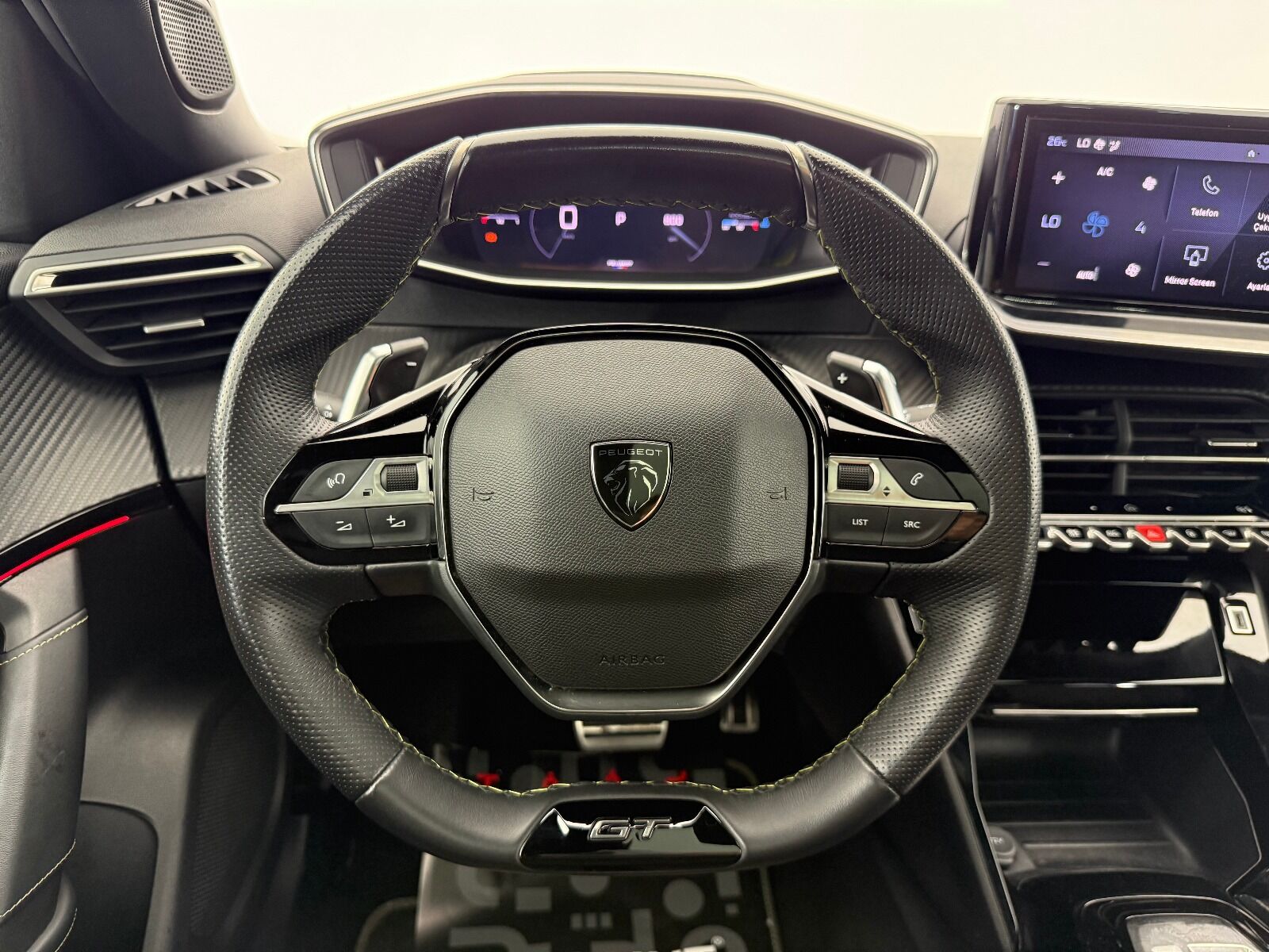 Peugeot 2008 1.2 PureTech GT EAT8 - 2025 - Detay