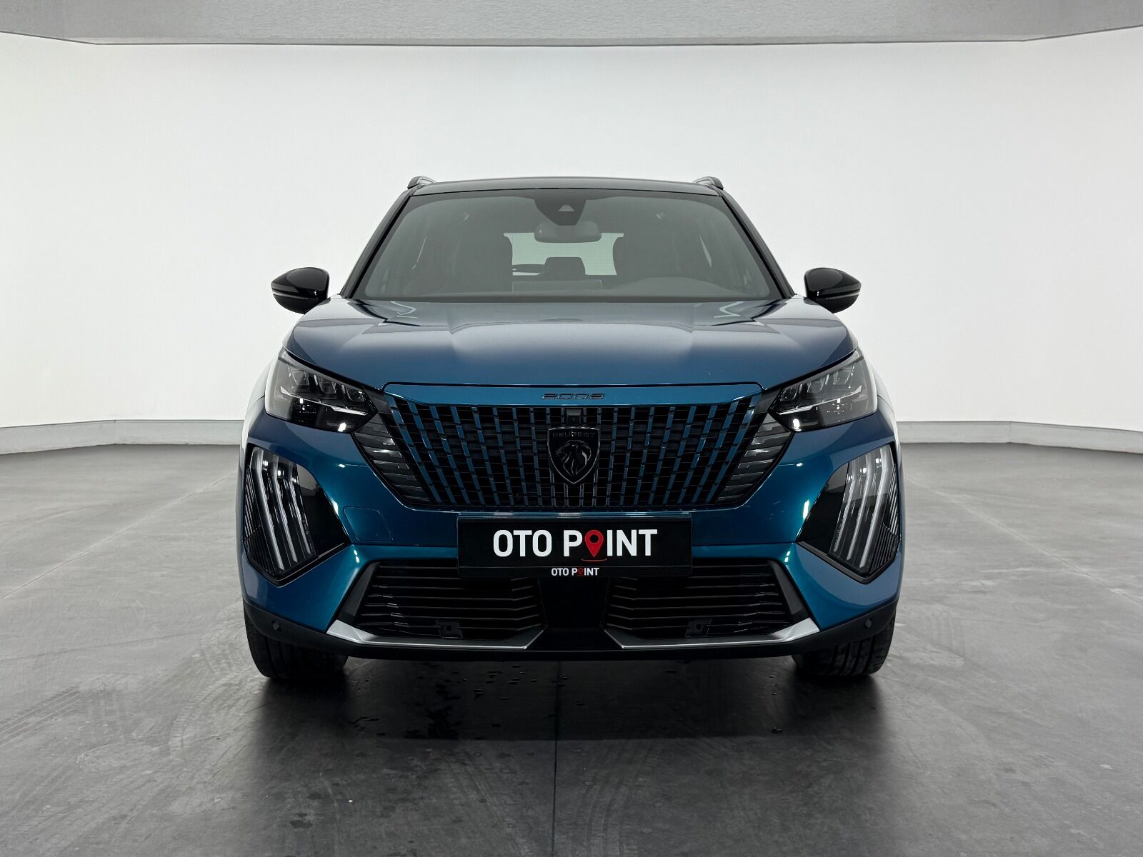 Peugeot 2008 1.2 PureTech GT EAT8 - 2025