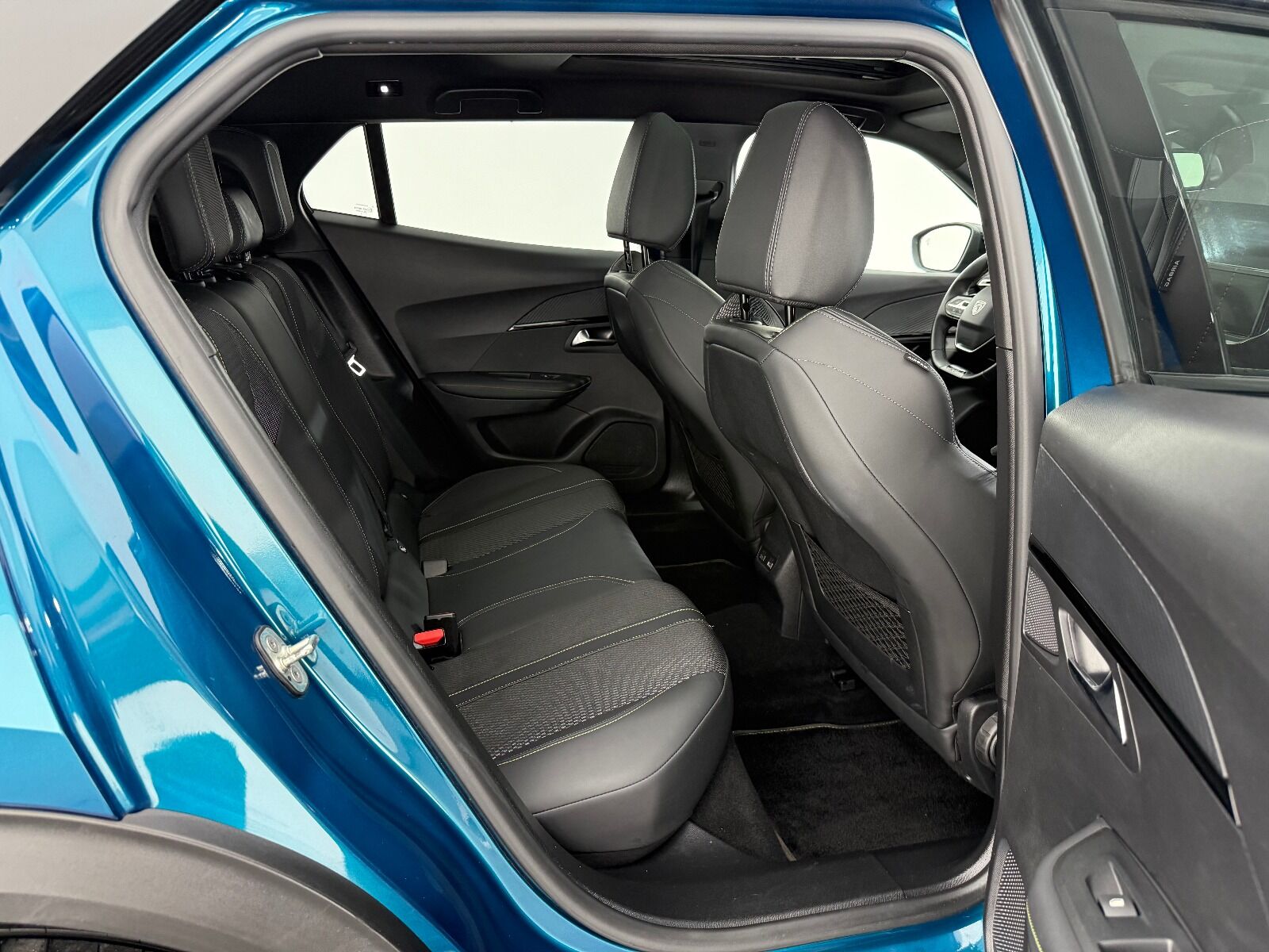 Peugeot 2008 1.2 PureTech GT EAT8 - 2025 - Detay