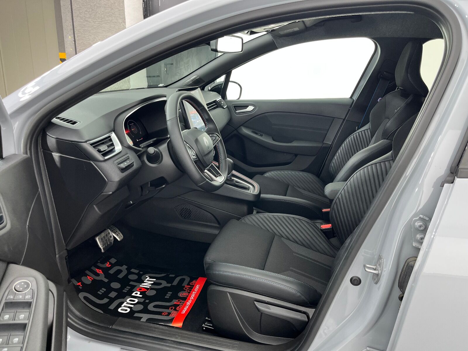 Renault Clio 1.0 TCE Techno Esprit Alpine X-Tronic - 2025 - Detay