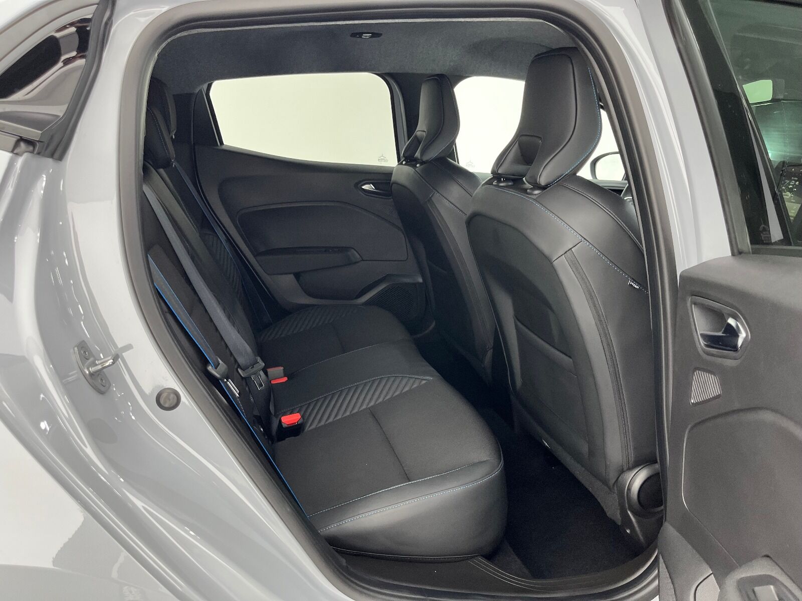 Renault Clio 1.0 TCE Techno Esprit Alpine X-Tronic - 2025 - Detay