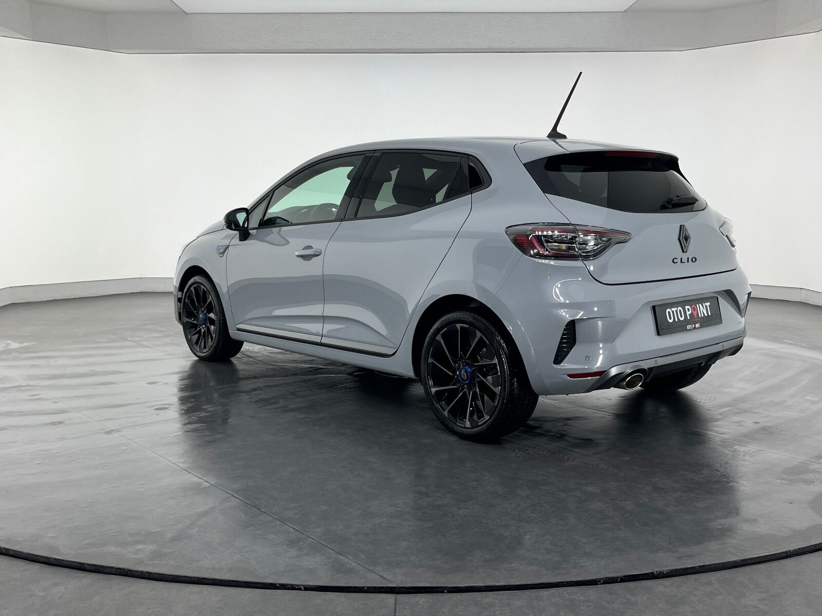Renault Clio 1.0 TCE Techno Esprit Alpine X-Tronic - 2025 - Detay