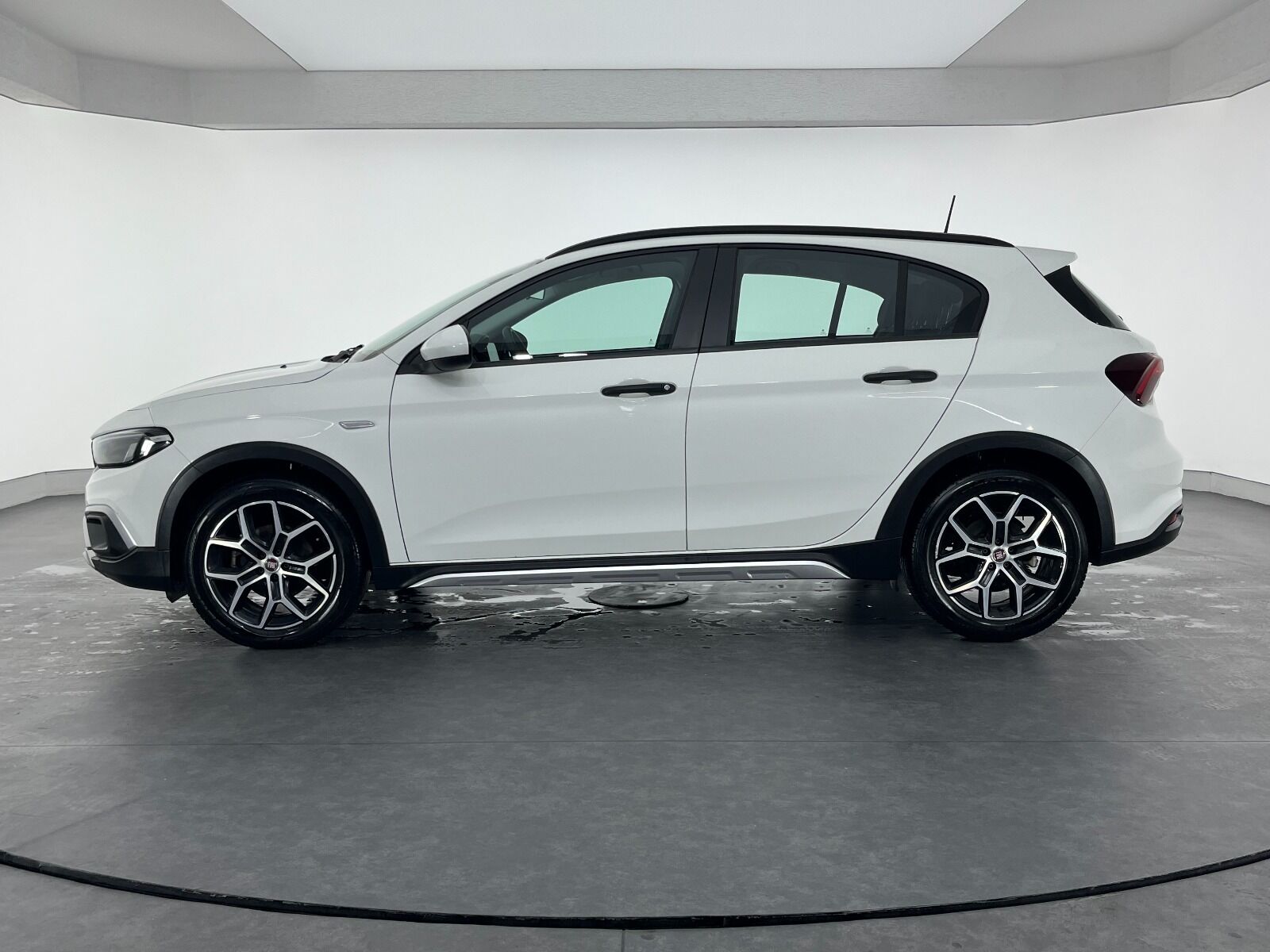 Fiat Egea Cross 1.6 Multijet Urban Traction+ DCT - 2024 - Detay