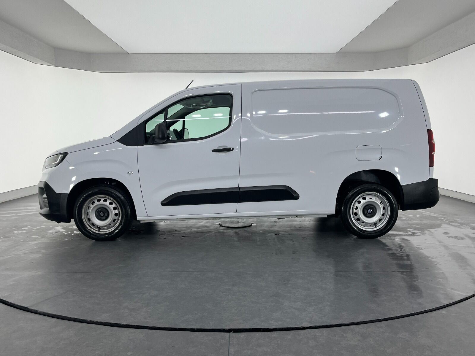 Fiat Doblo Cargo 1.5 BlueHDI Maxi - 2025 - Detay
