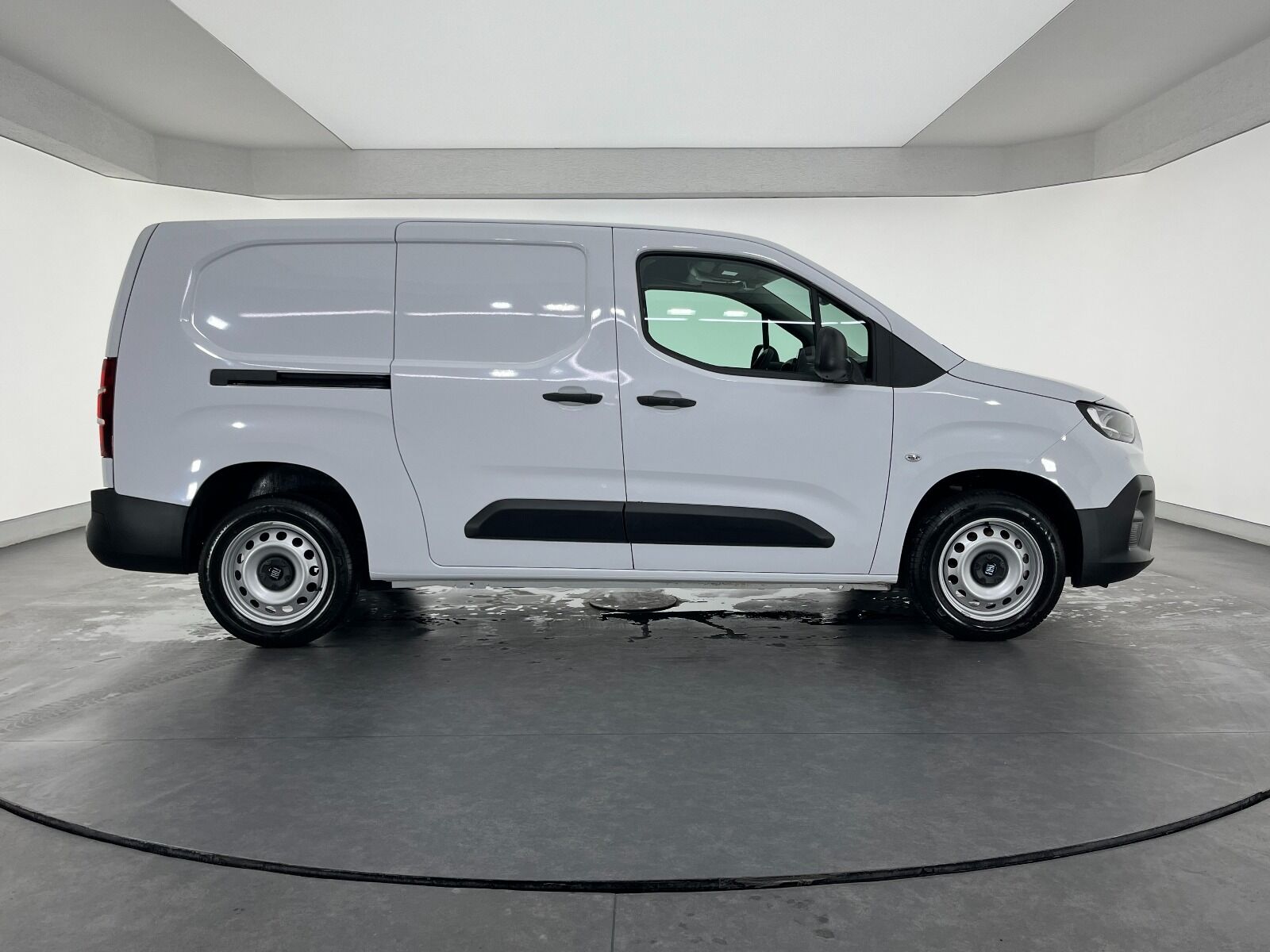Fiat Doblo Cargo 1.5 BlueHDİ Maxi - 2025 - Detay