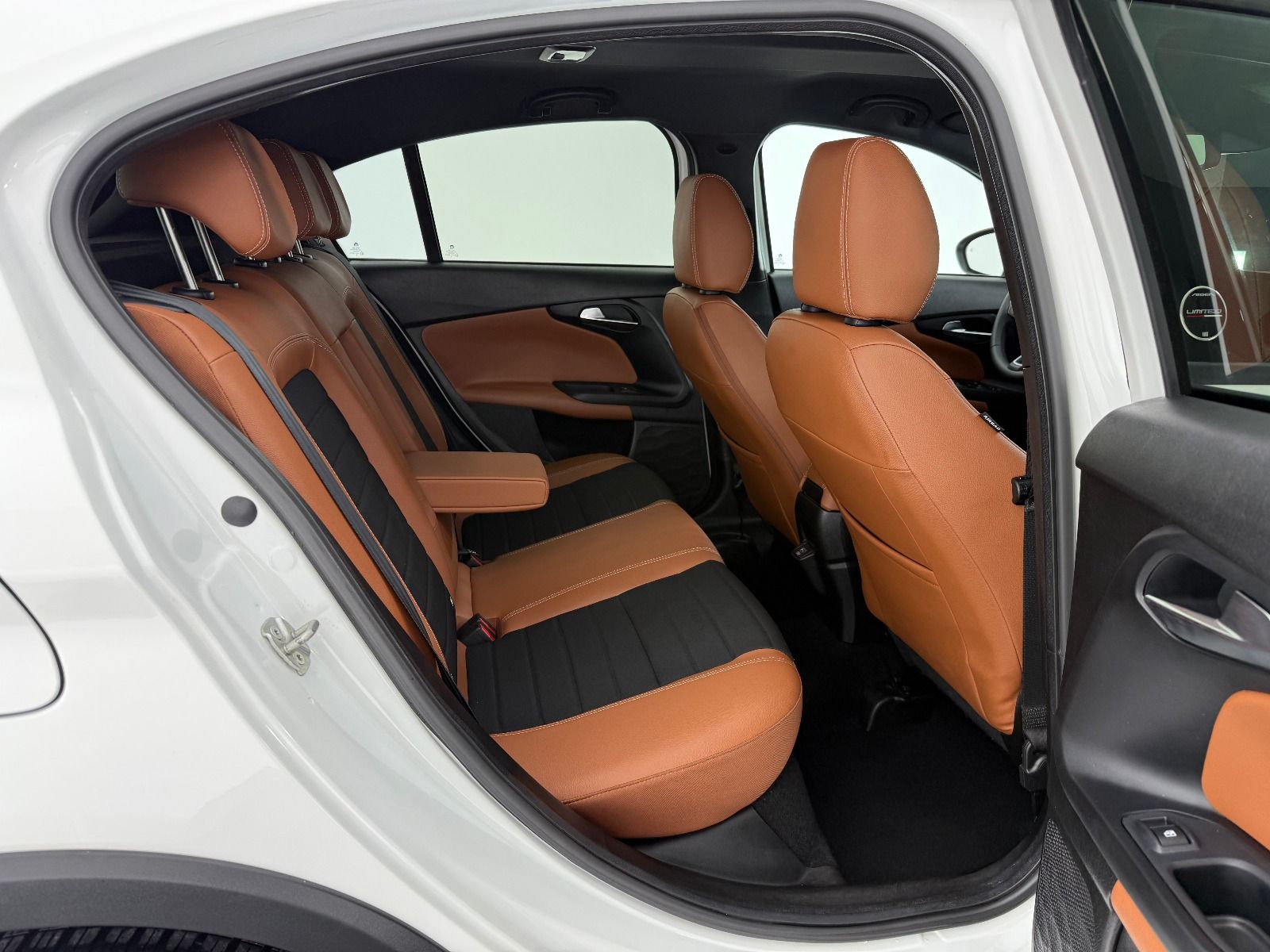 Fiat Egea Cross 1.6 MultiJet Limited GSR DCT TRCN+ - 2025 - Detay