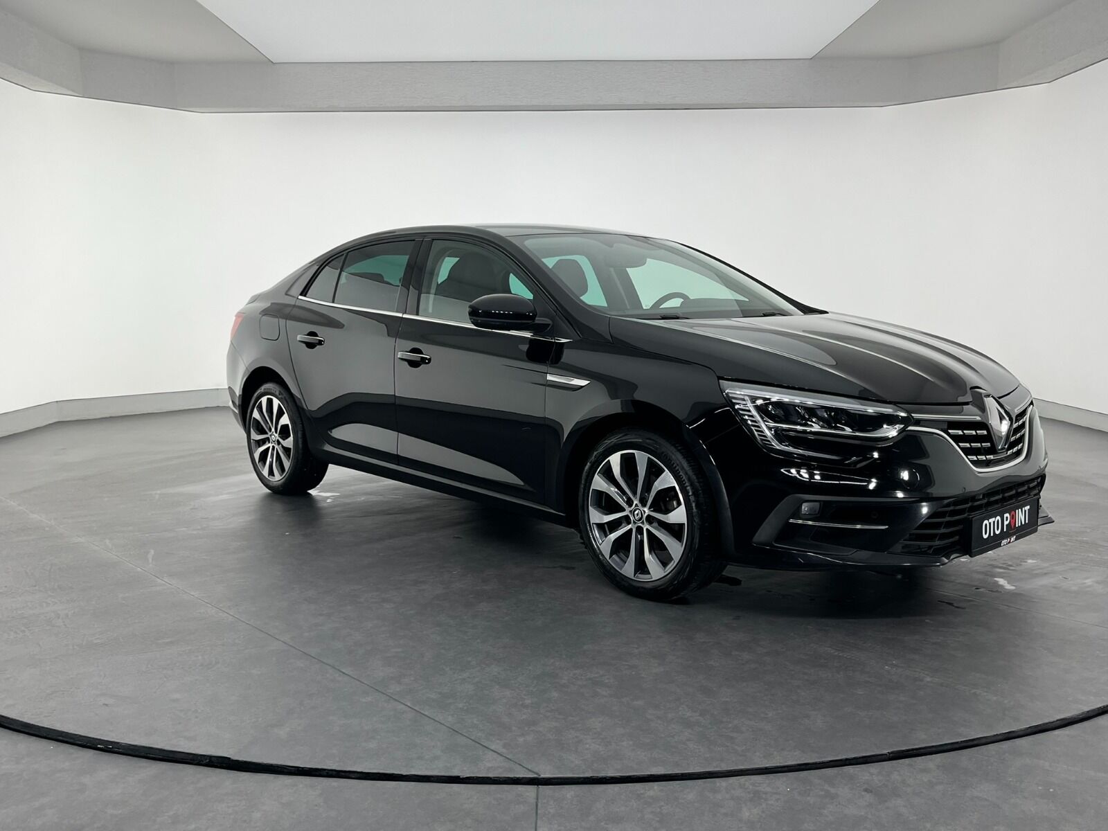 Renault Megane Sedan 1.5 Blue DCI Icon EDC - 2024 - Detay