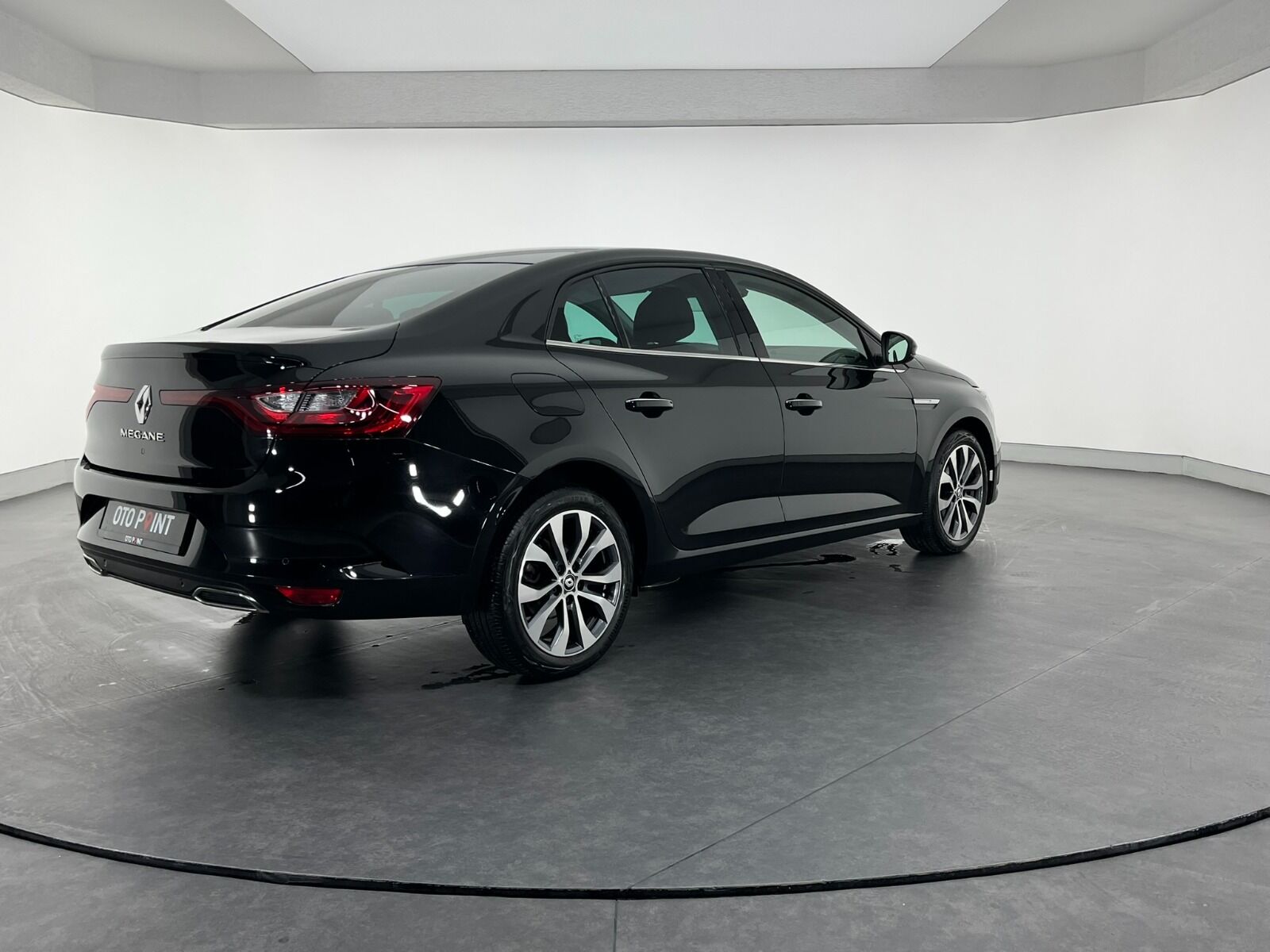 Renault Megane Sedan 1.5 Blue DCI Icon EDC - 2024 - Detay