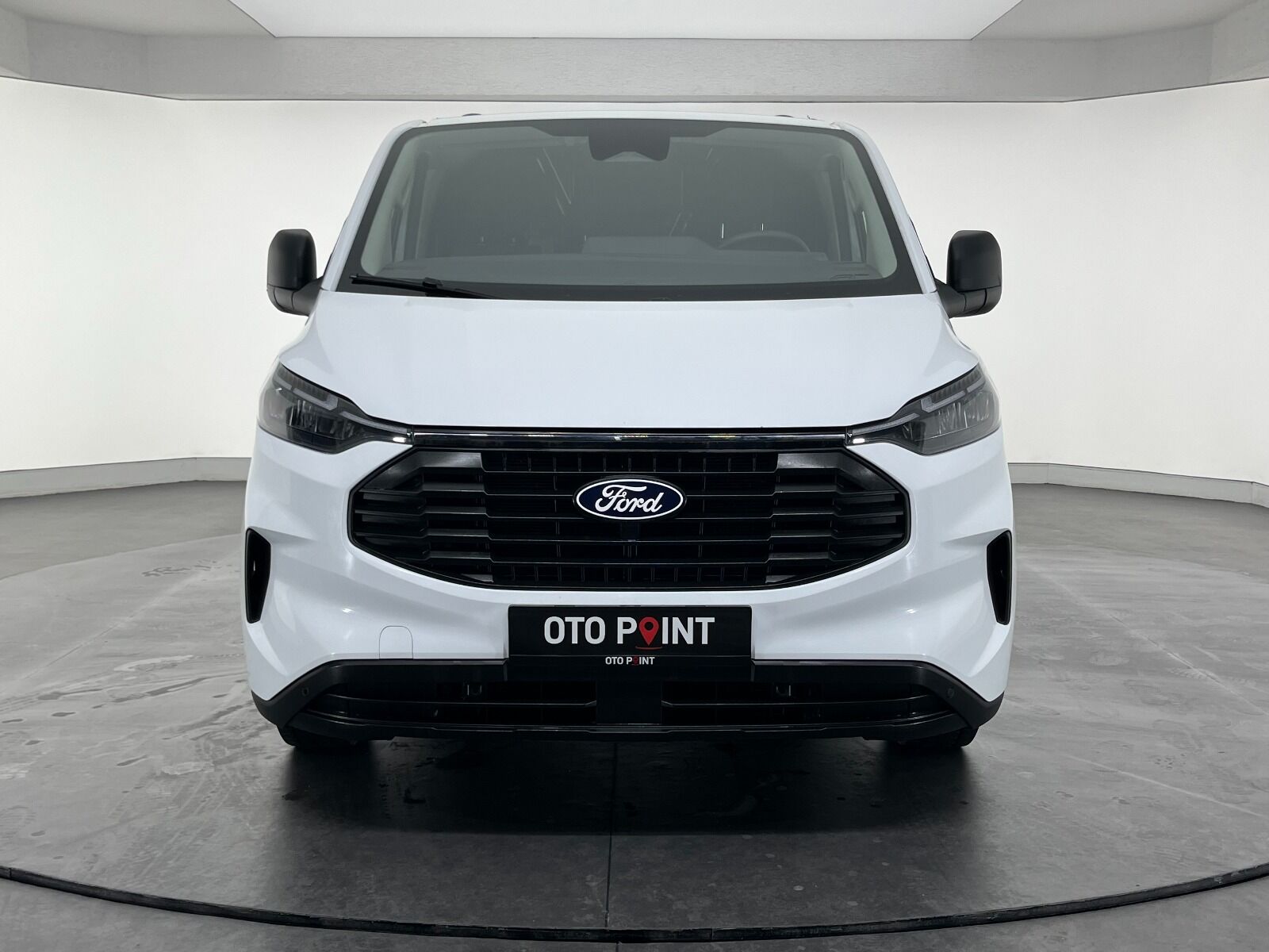 Ford Transit Custom 2.0 EcoBlue UPG 320 S Deluxe - 2024
