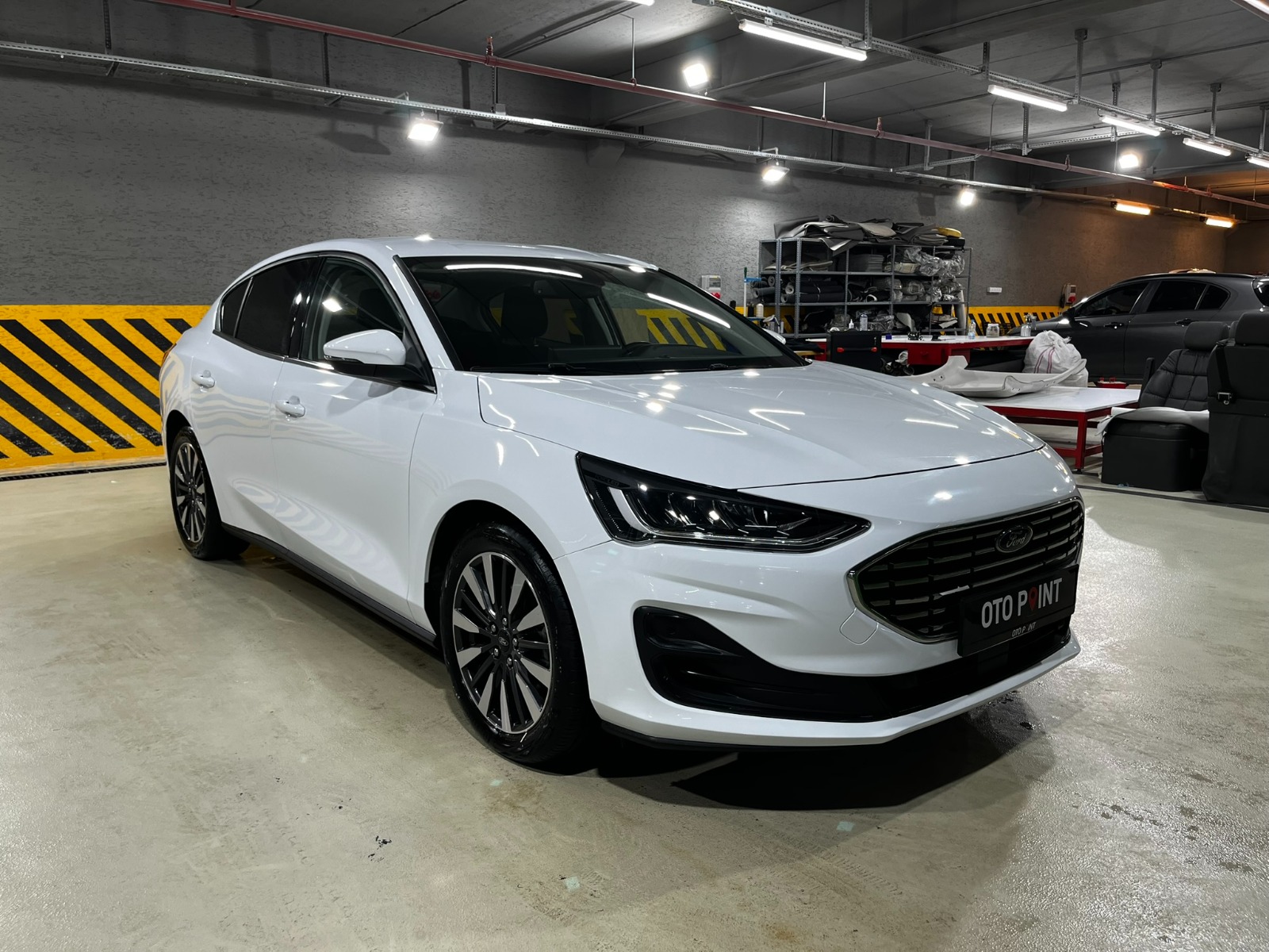 Ford Focus Sedan 1.5 TDCI EcoBlue Titanium X Otomatik - 2023