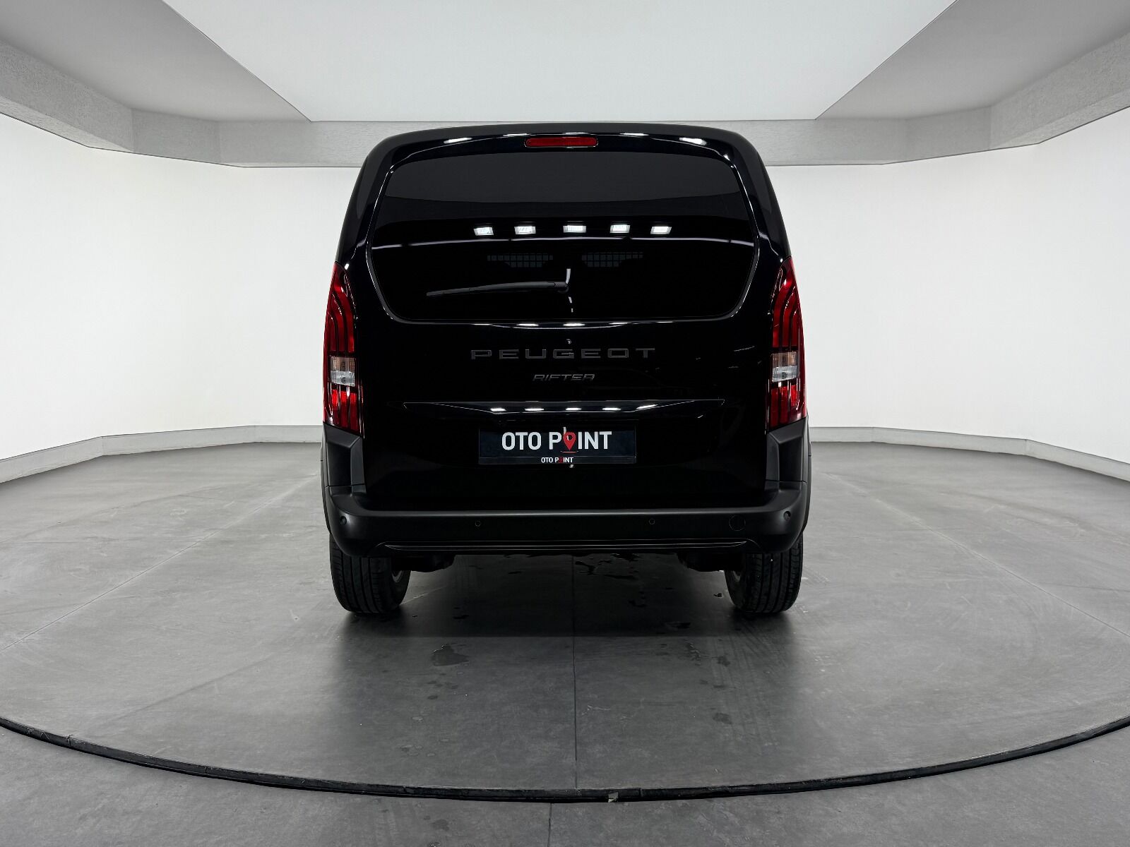 Peugeot Rifter 1.5 BlueHDI Allure EAT8 - 2026 - Detay