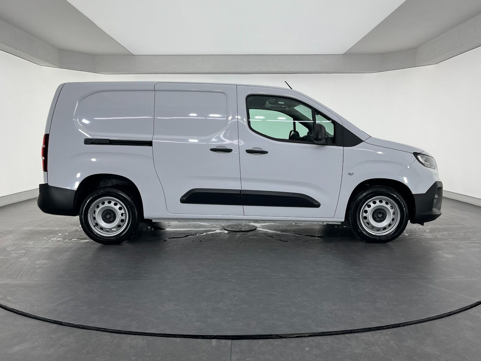 Fiat Doblo Cargo 1.5 BlueHDİ Maxi - 2025 - Detay