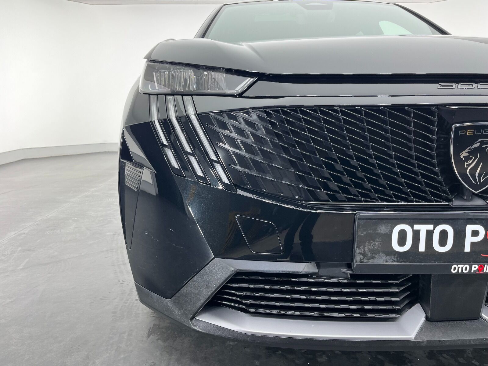 Peugeot 3008 1.2 Hybrid Allure e-DCS6 - 2025 - Detay