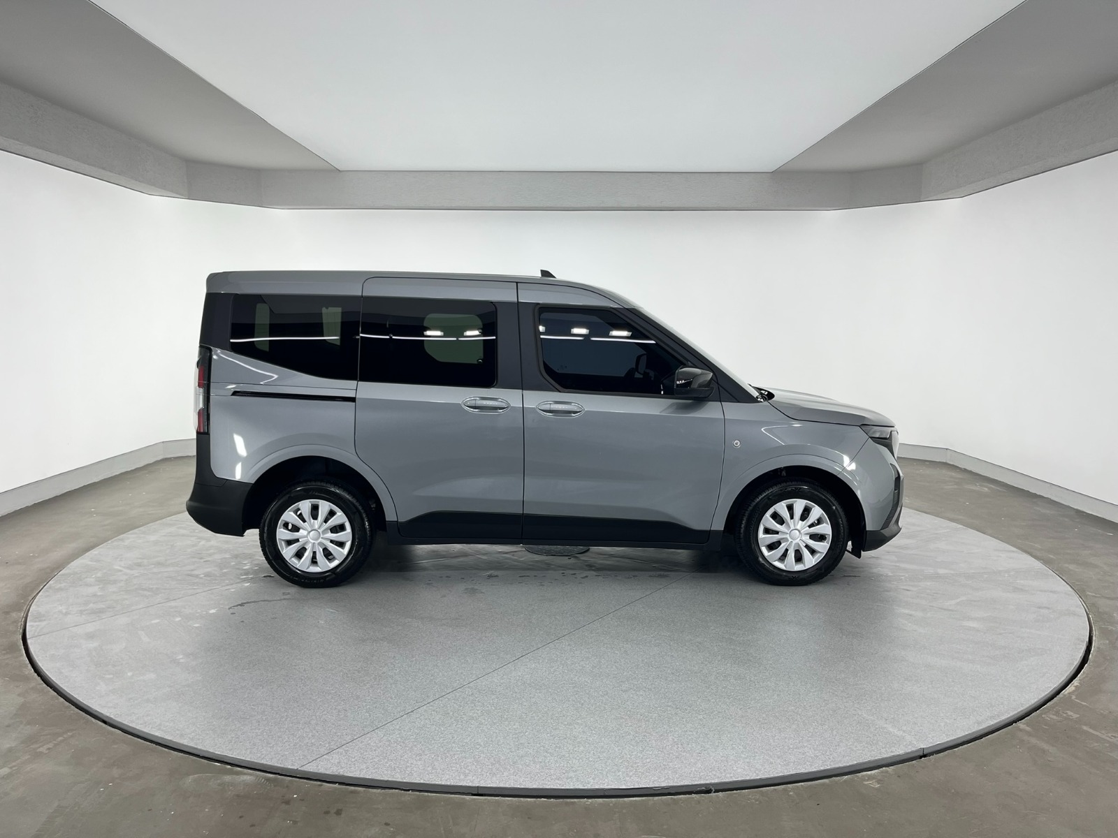 Ford Tourneo Courier Kombi 1.5 EcoBlue Deluxe - 2025 - Detay