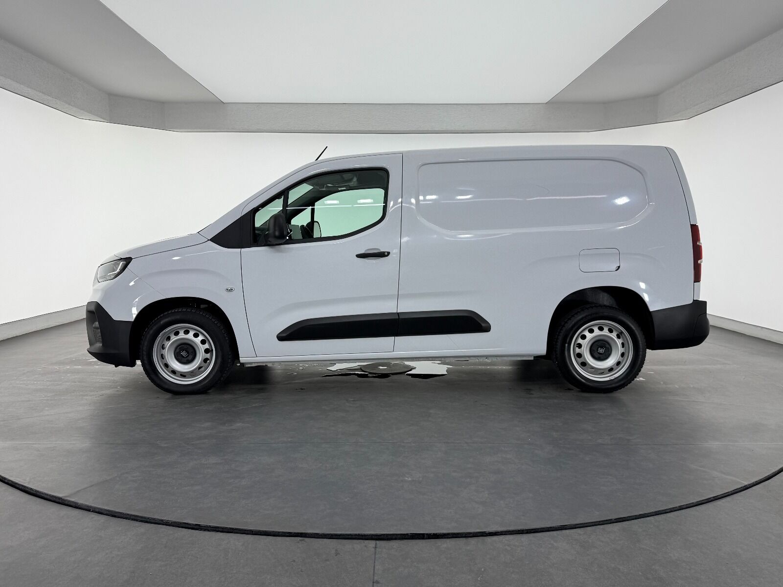 Fiat Doblo Cargo 1.5 BlueHDİ Maxi - 2025 - Detay