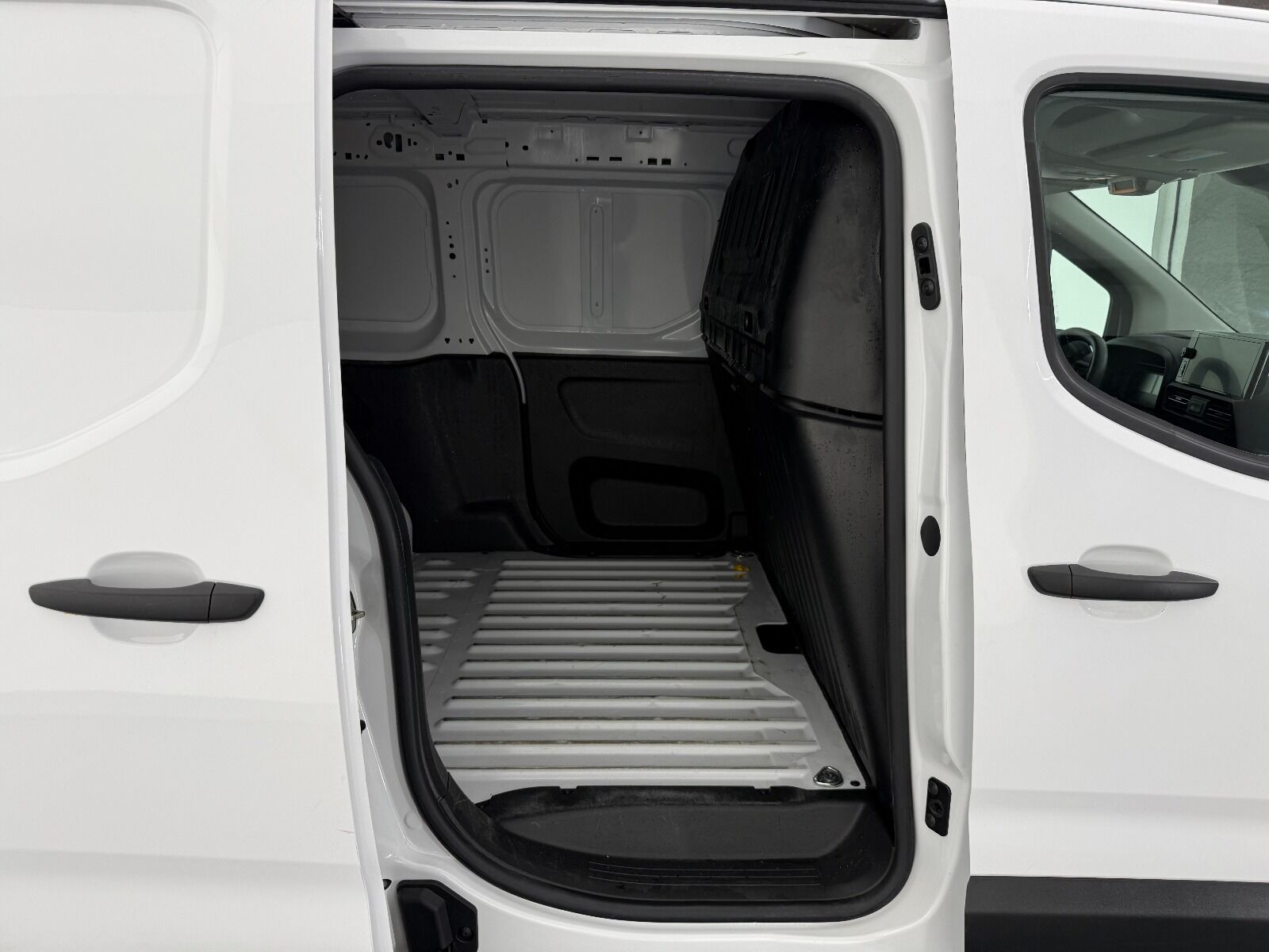 Fiat Doblo Cargo 1.5 BlueHDİ Maxi - 2025 - Detay