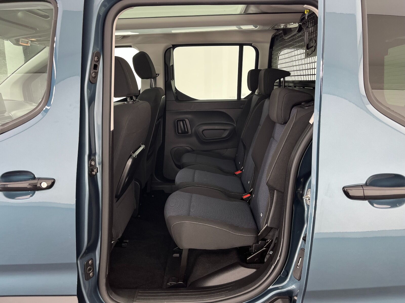 Fiat Doblo Combi 1.5 BlueHDİ Premio Plus - 2025 - Detay