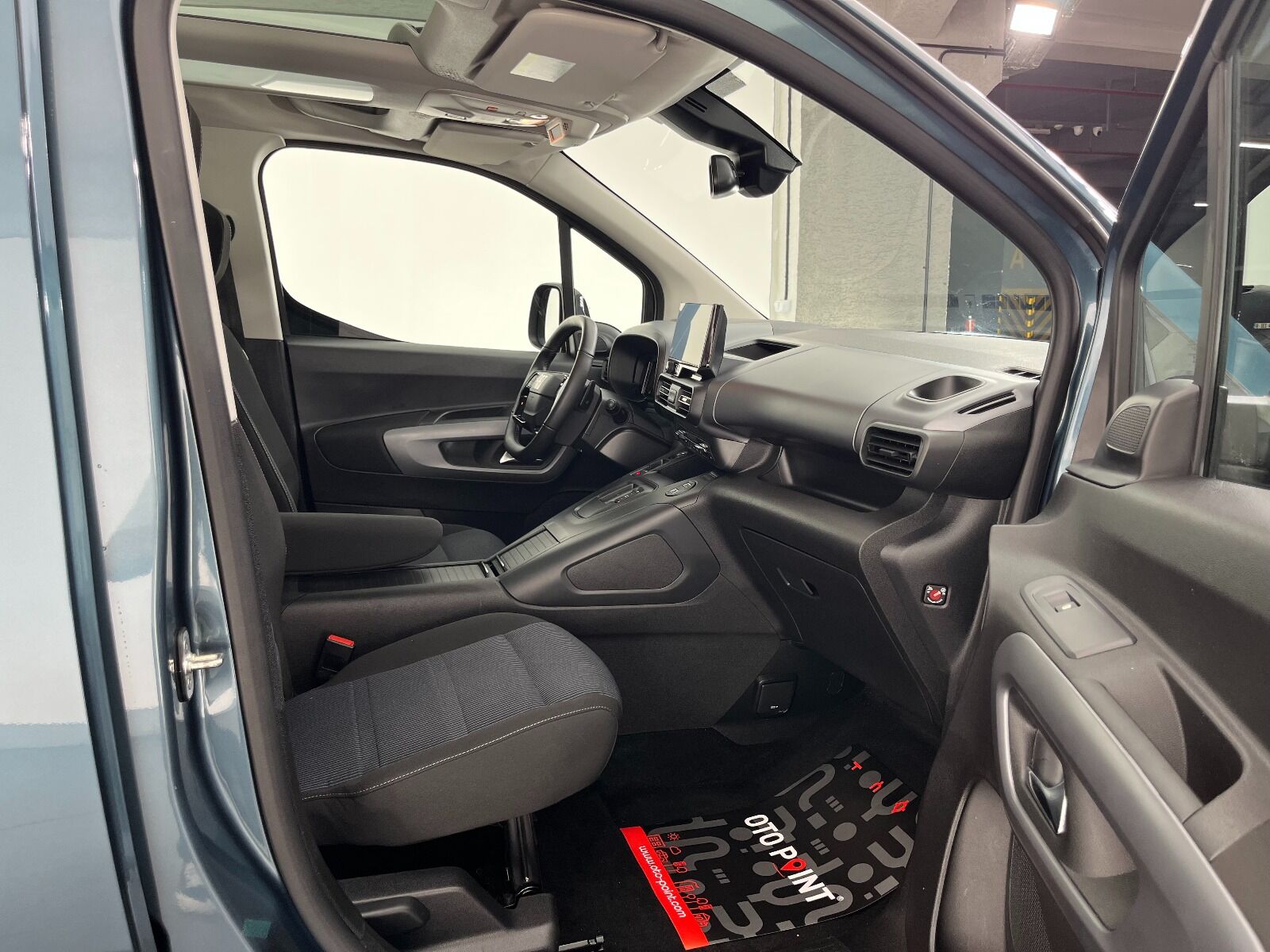 Fiat Doblo Combi 1.5 BlueHDİ Premio Plus - 2025 - Detay