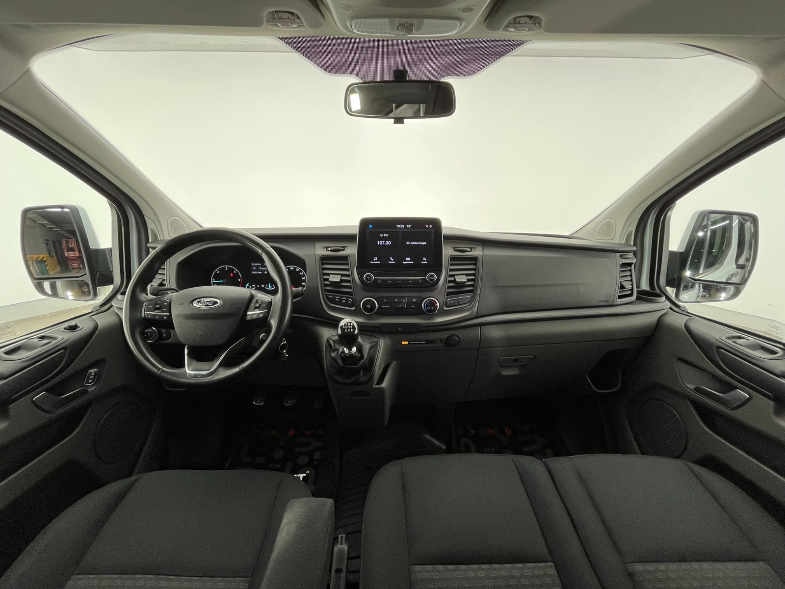 Ford Transit Custom Kombi 2.0 EcoBlue Upgrade 320 L Delux - 2023 - Detay