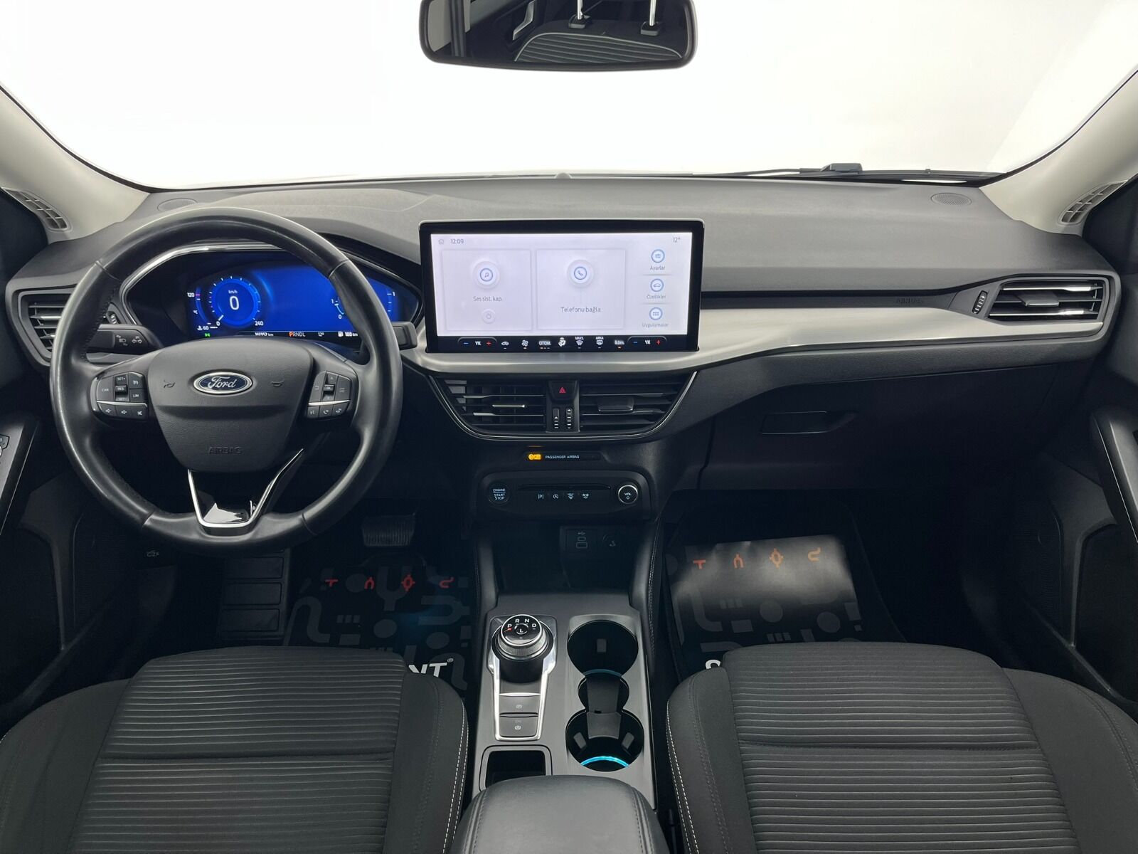 Ford Focus Sedan 1.5 TDCI EcoBlue Titanium X Otomatik - 2023 - Detay
