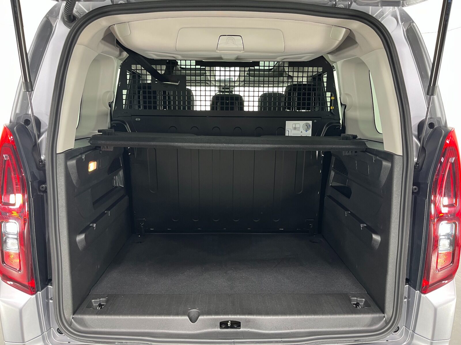 Fiat Doblo Combi 1.5 BlueHDI Premio Plus Otomatik - 2025 - Detay