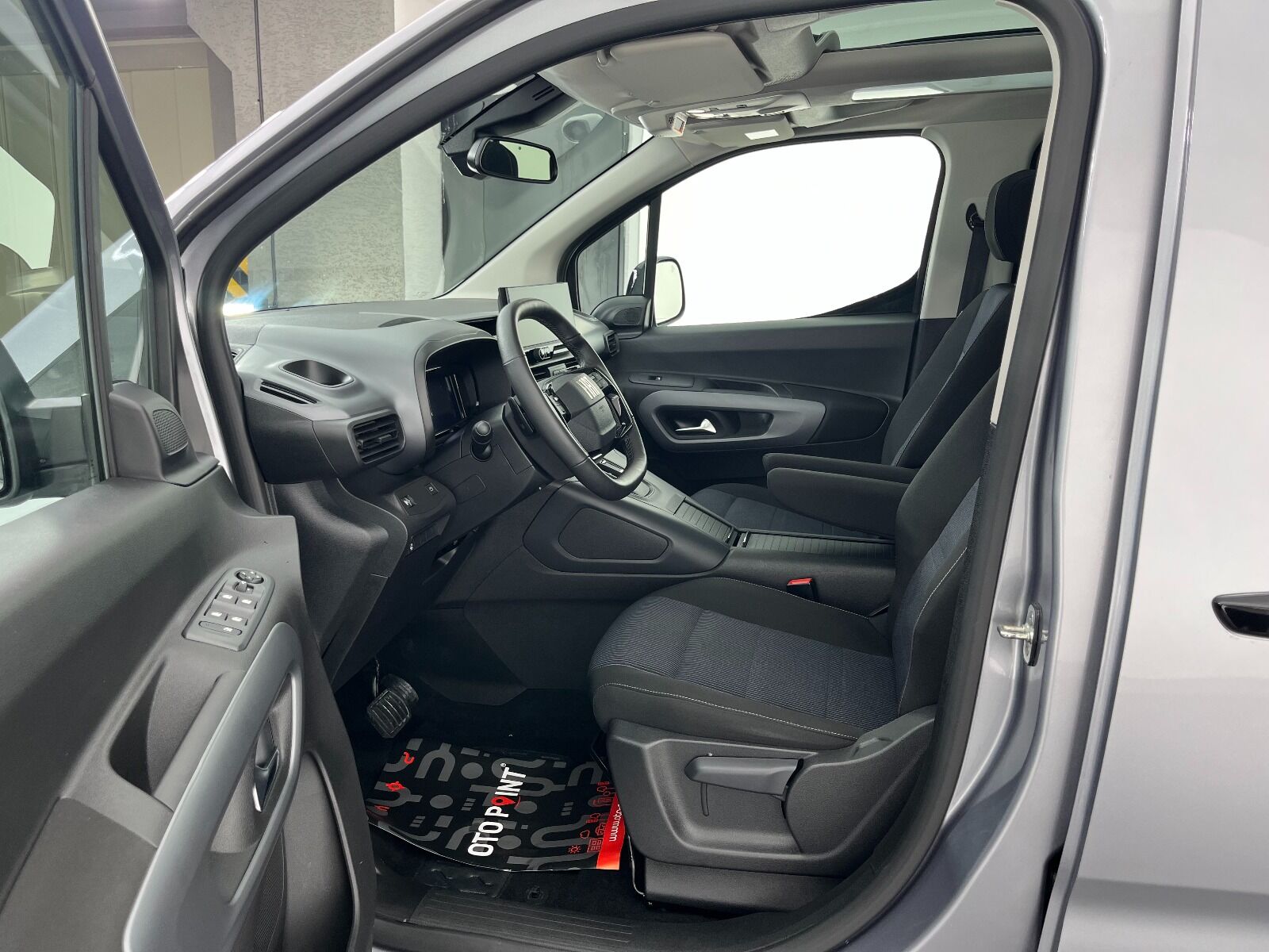 Fiat Doblo Combi 1.5 BlueHDI Premio Plus Otomatik - 2025 - Detay