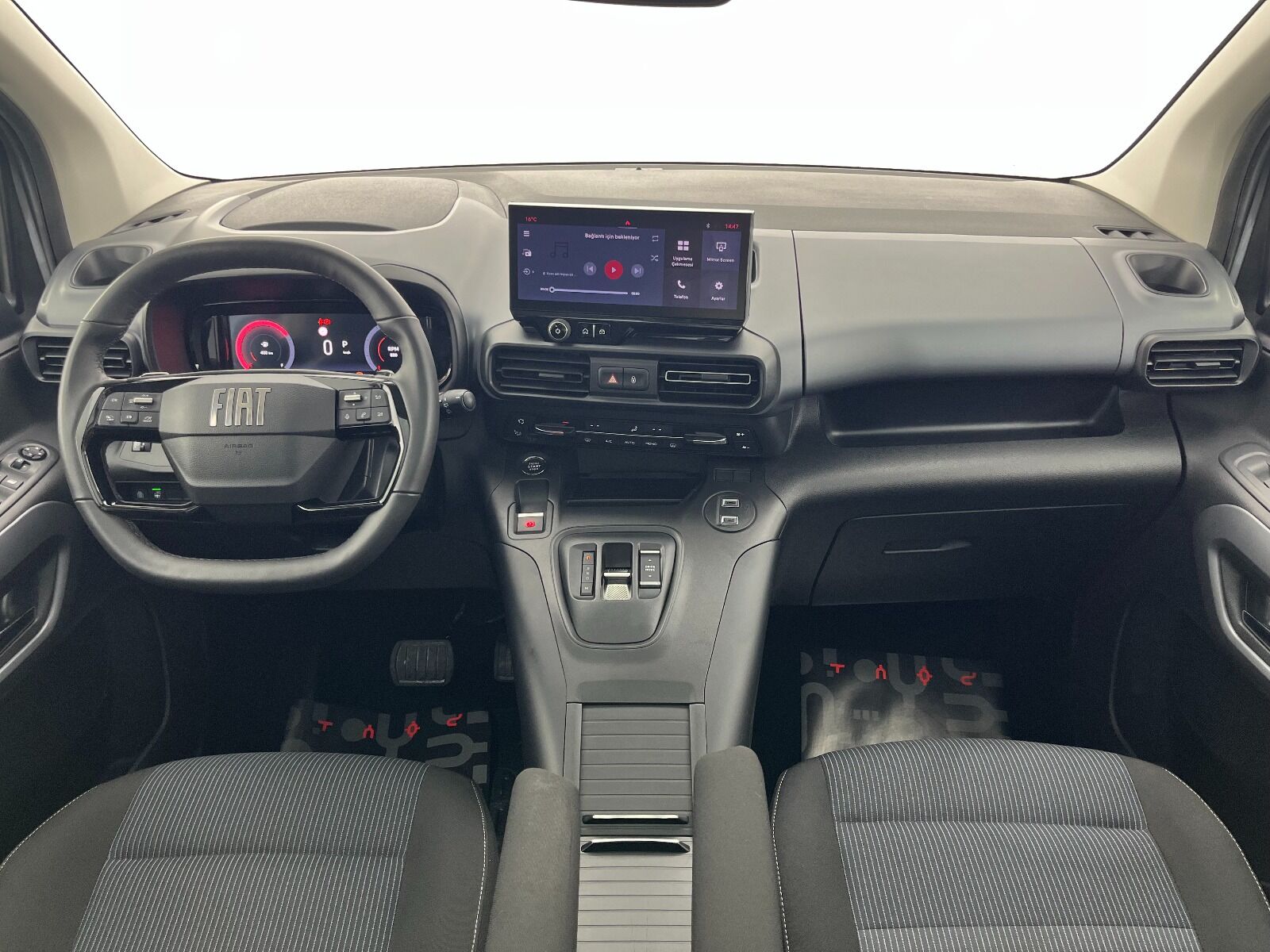 Fiat Doblo Combi 1.5 BlueHDI Premio Plus Otomatik - 2025 - Detay