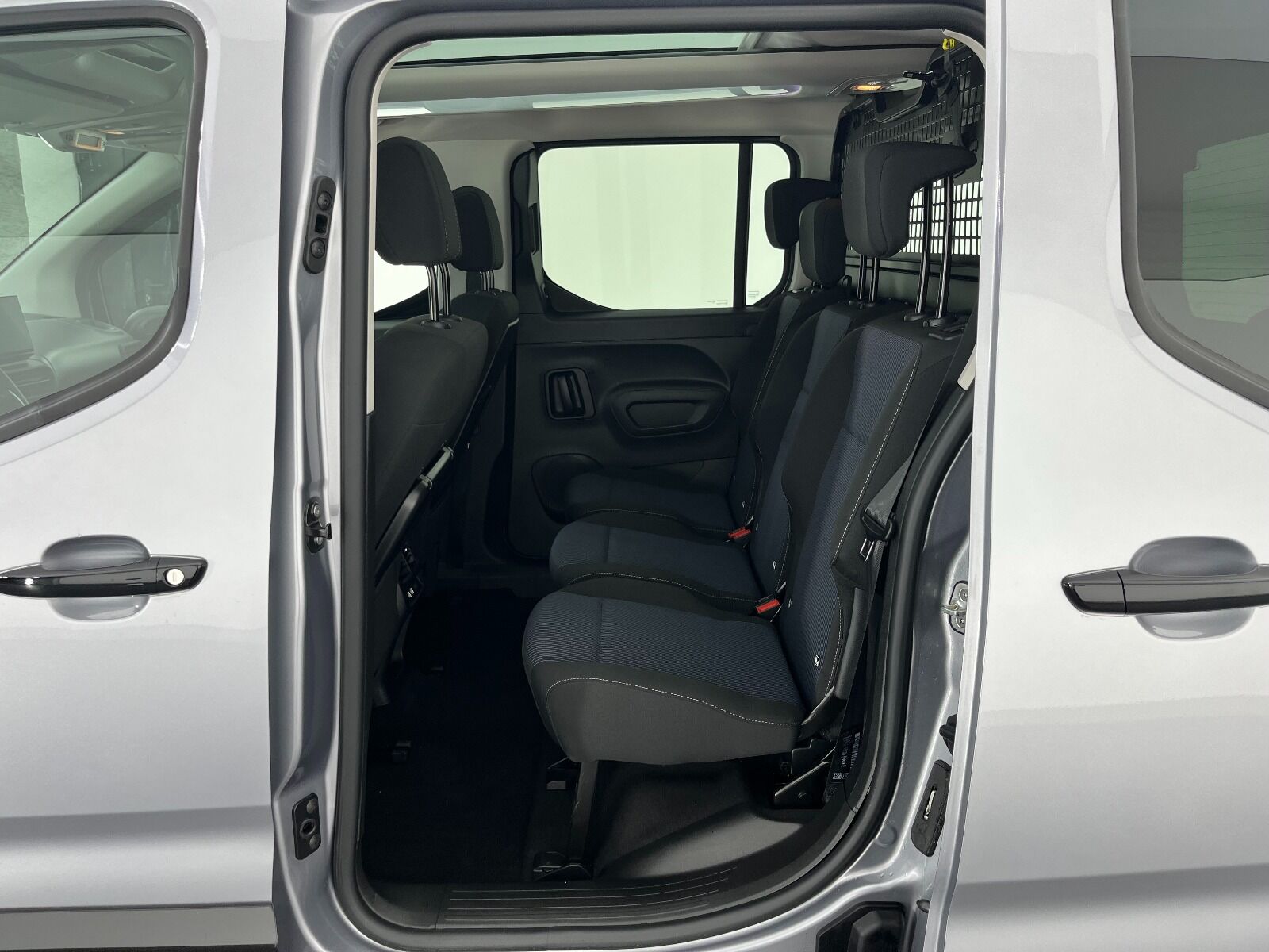 Fiat Doblo Combi 1.5 BlueHDI Premio Plus Otomatik - 2025 - Detay