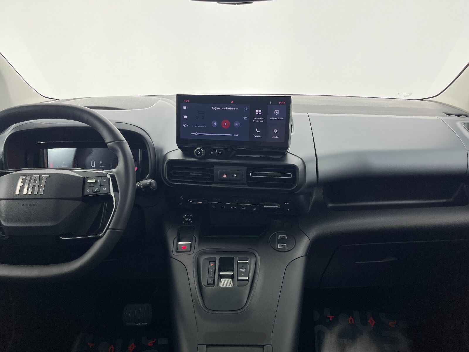 Fiat Doblo Combi 1.5 BlueHDI Premio Plus Otomatik - 2025 - Detay