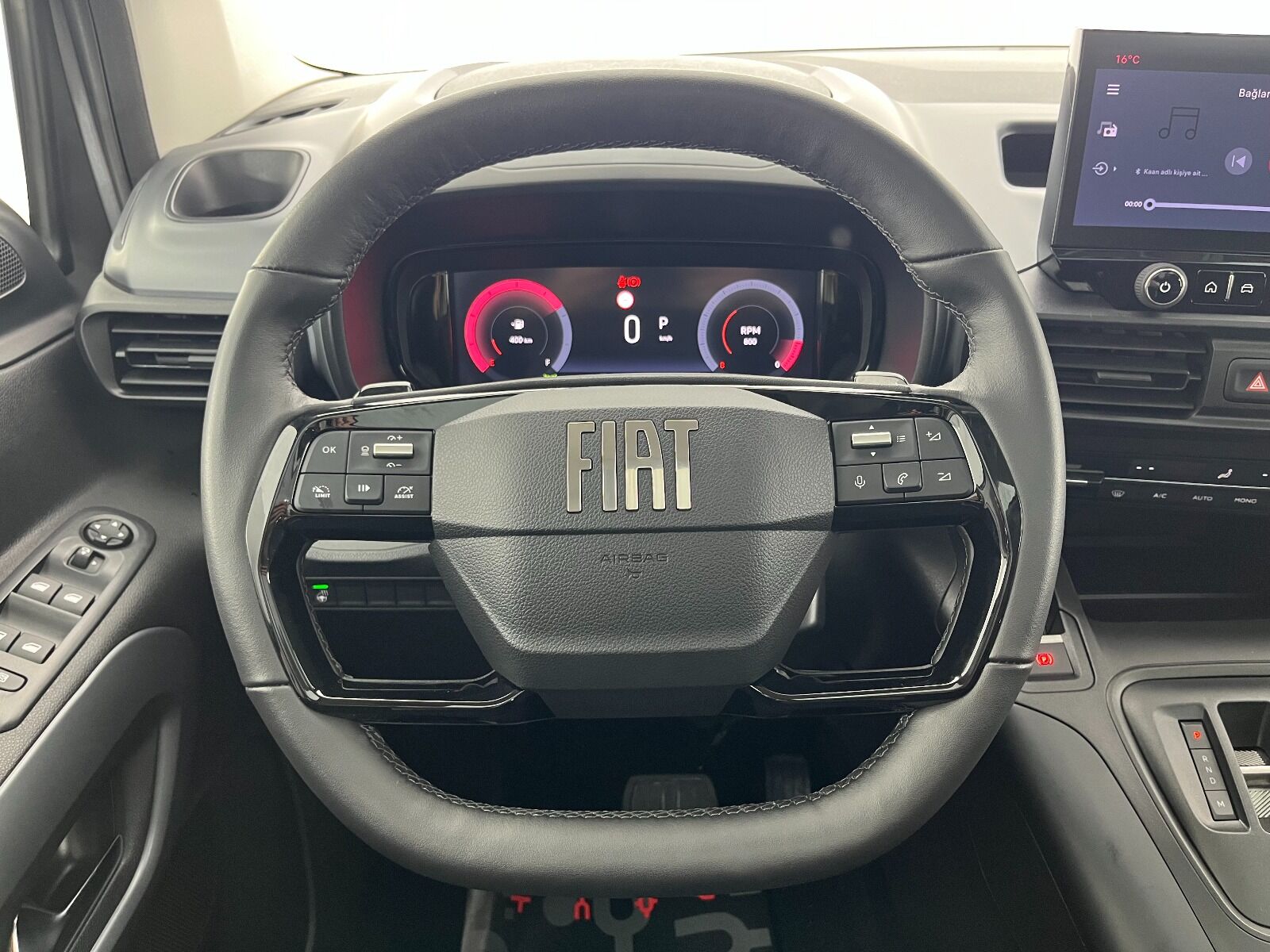 Fiat Doblo Combi 1.5 BlueHDI Premio Plus Otomatik - 2025 - Detay